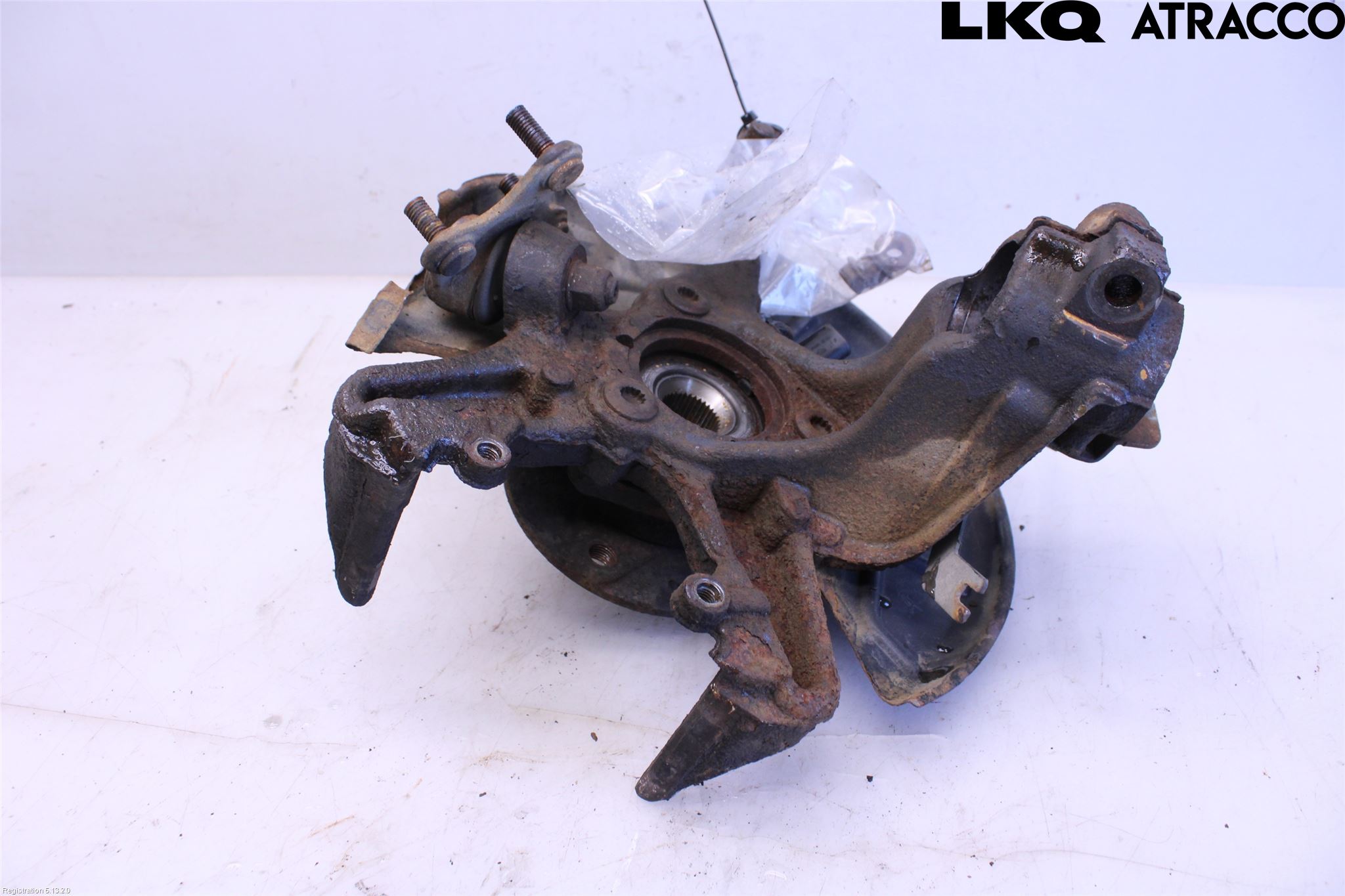 Volkswagen VW GOLF VI 09-13 Styrspindel Lagerhus Vä