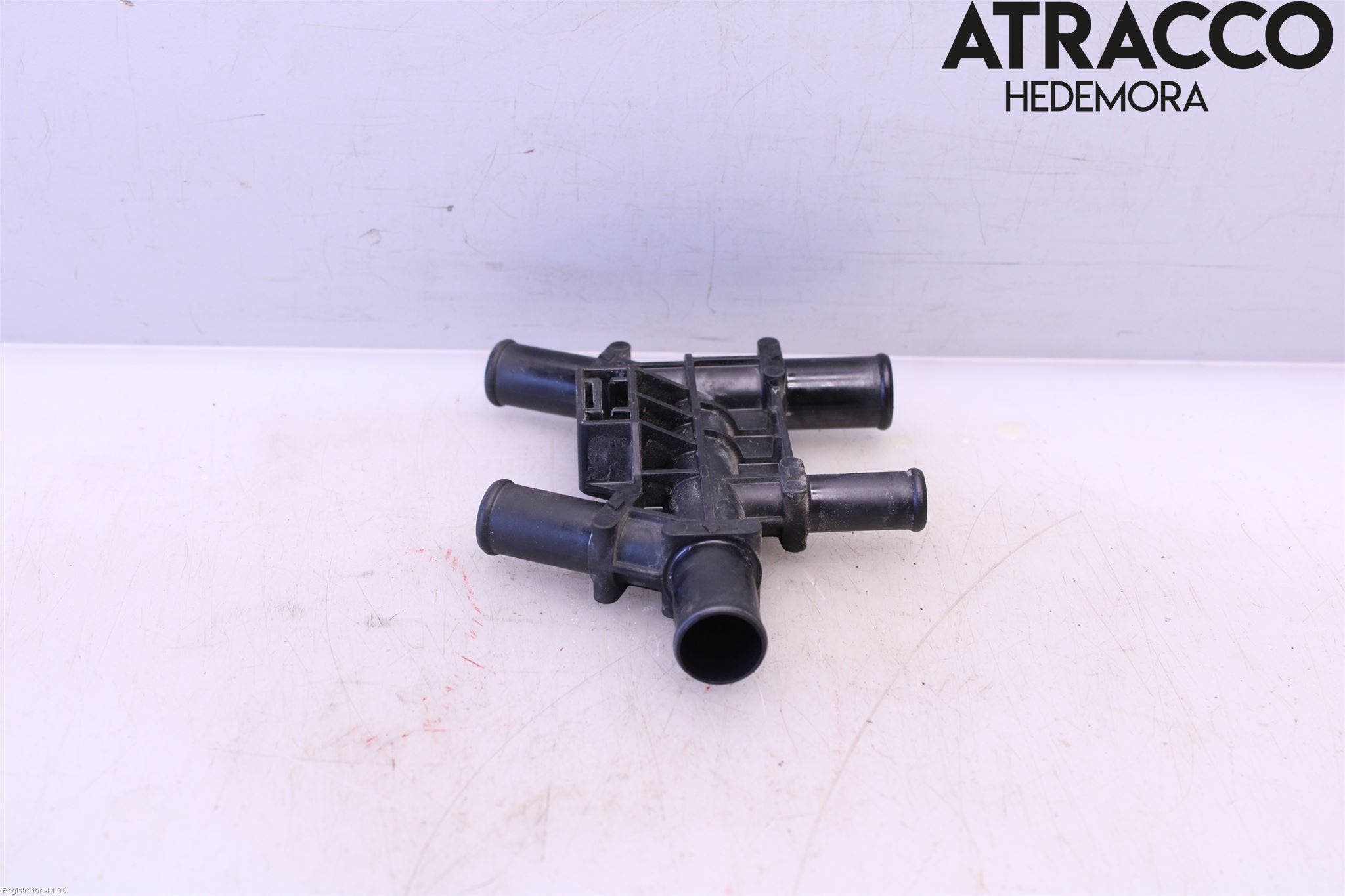 Toyota C-HR 16-23 Kylarslang Fördelningsrör