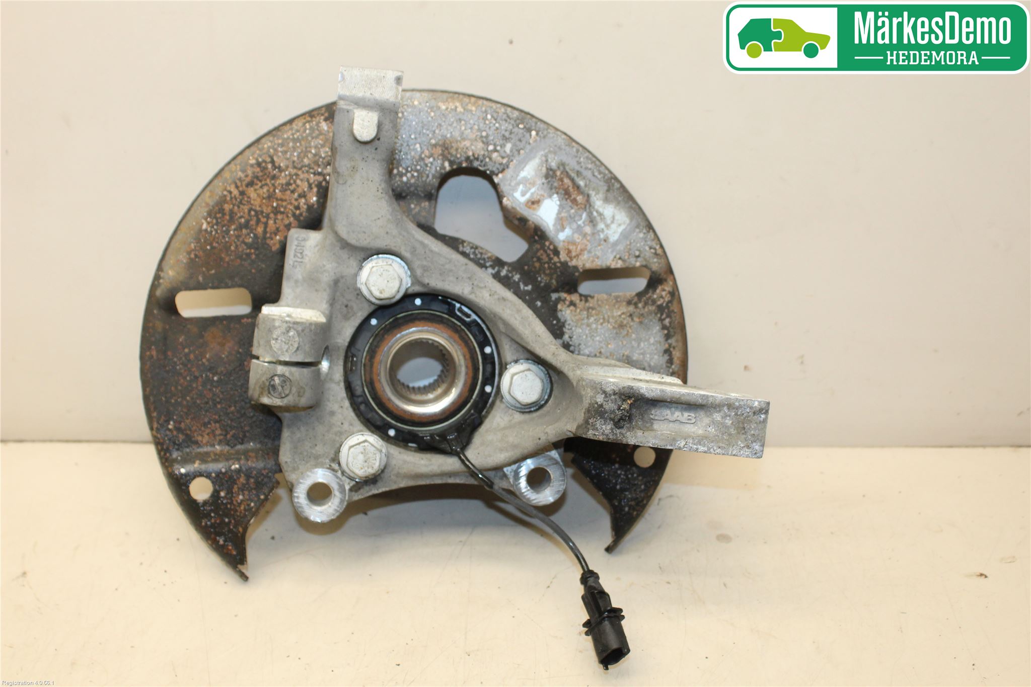 Saab 9-3 VER2/VER3 08-15 Styrspindel Lagerhus Vä