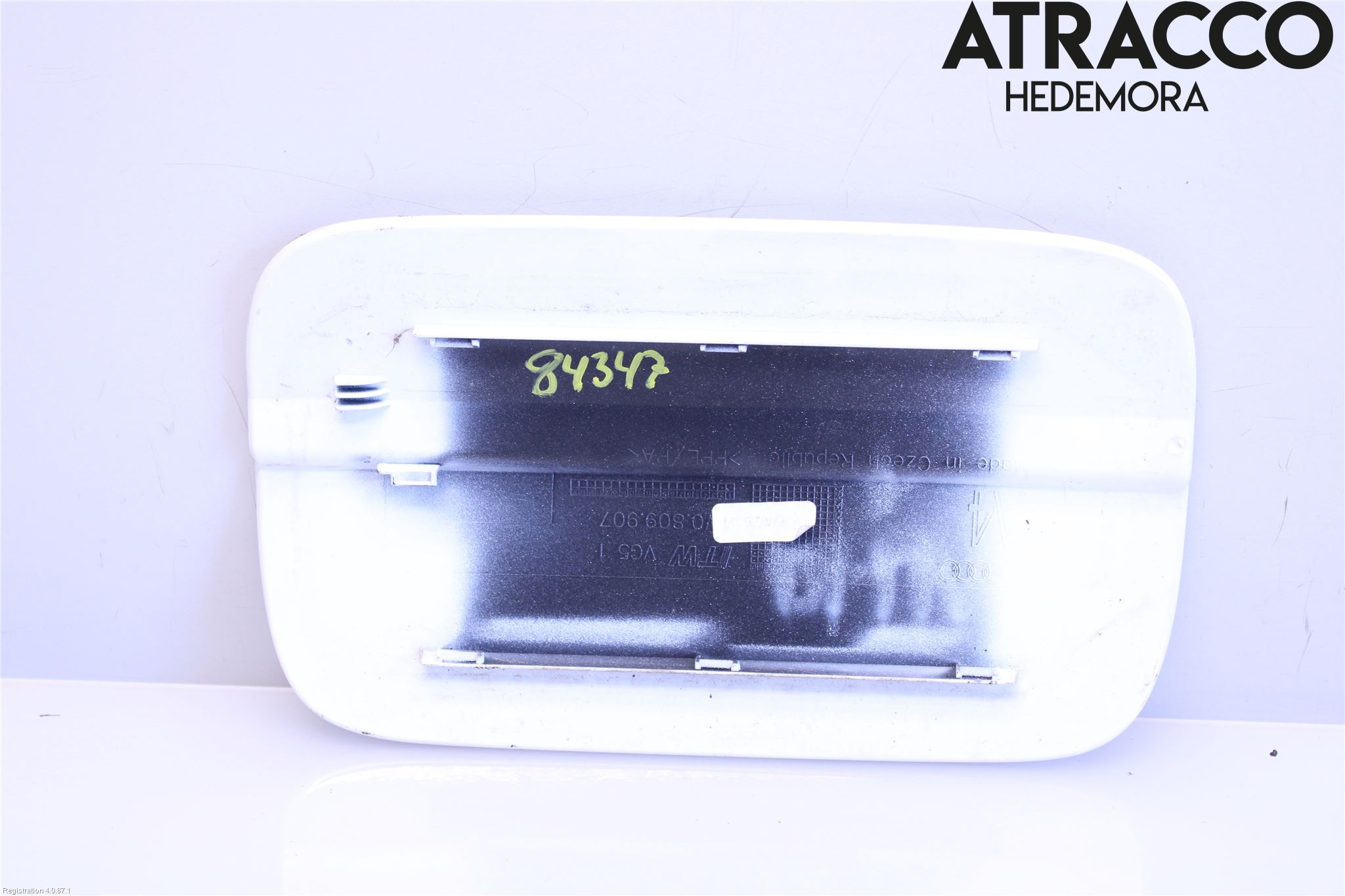 Audi A4/S4 B9 16-19 Tanklucka