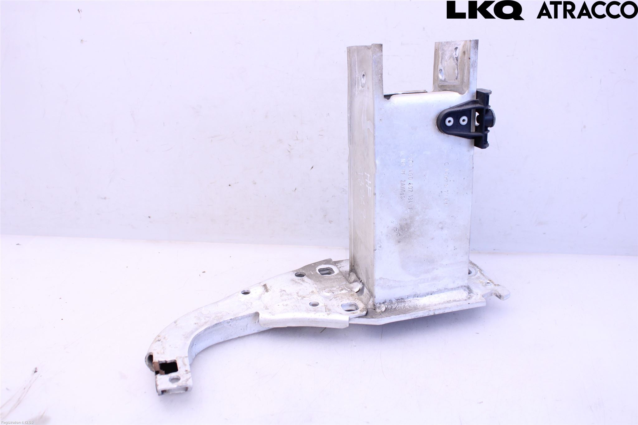 Audi A6 ALLROAD 12-18 Stötfångarbärjärn Fram