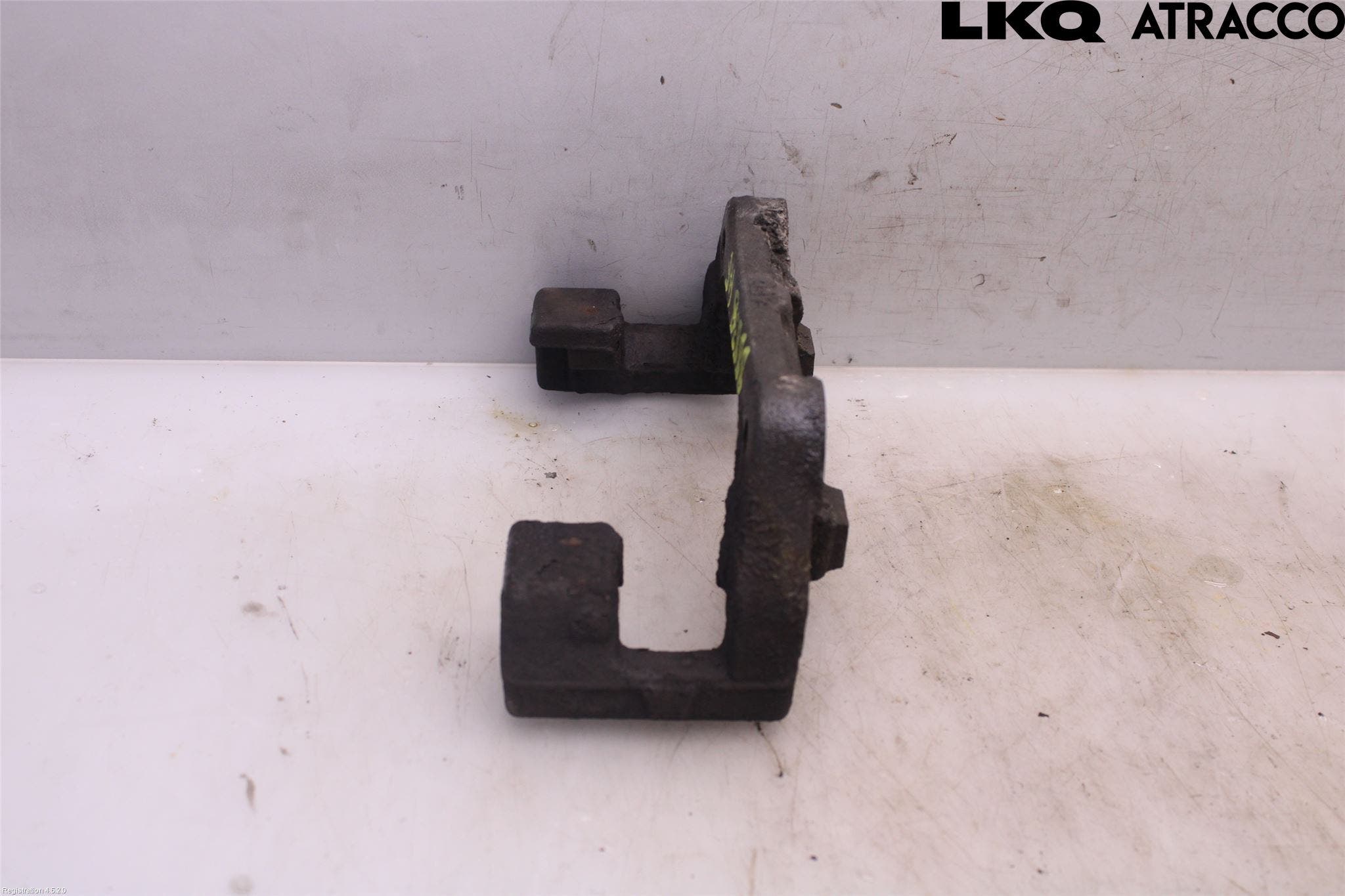 BMW 3 F30/F31/F80 12-19 Bromsokshållare