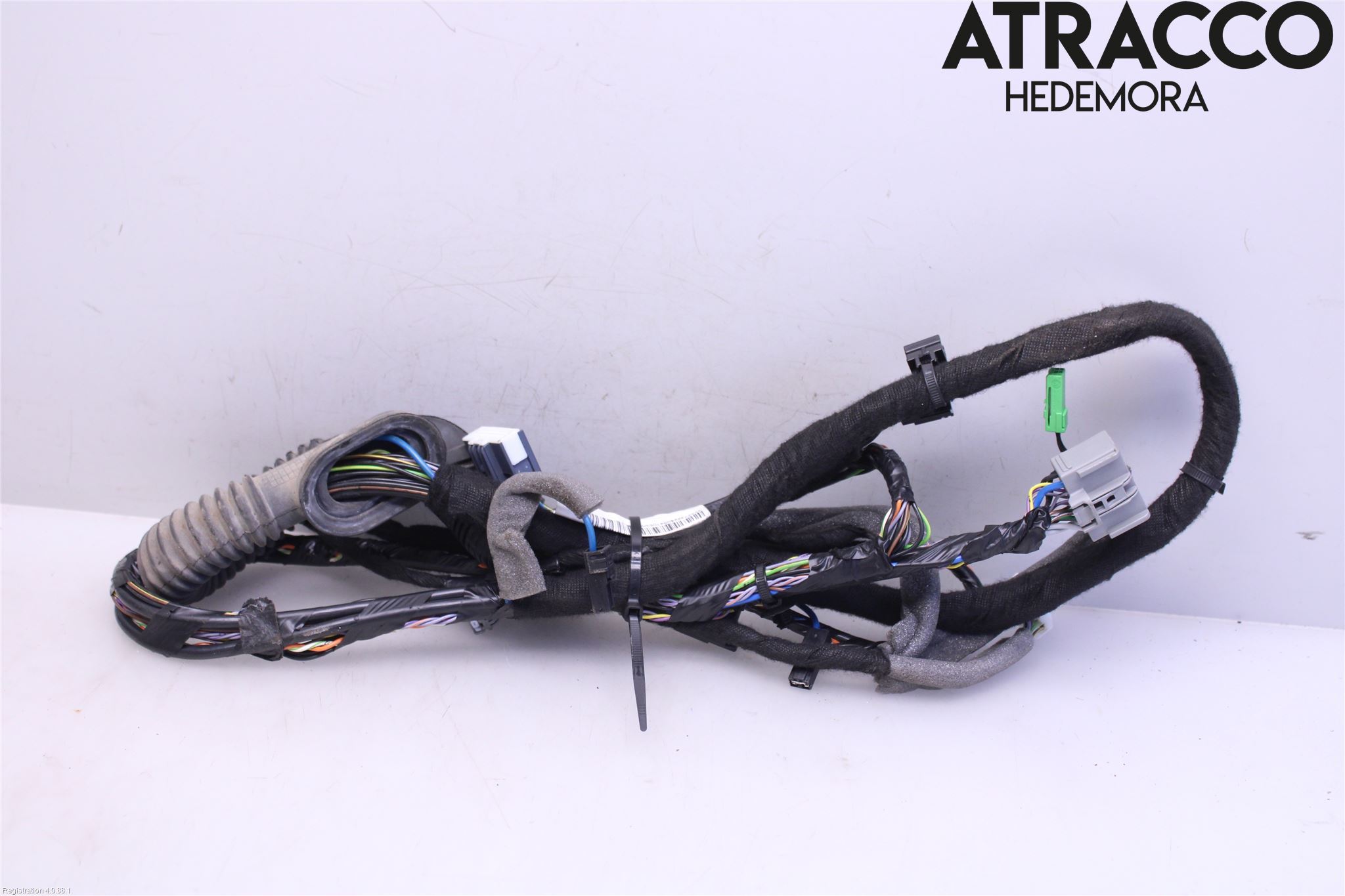 Volvo V90 17->> Kabelhärva