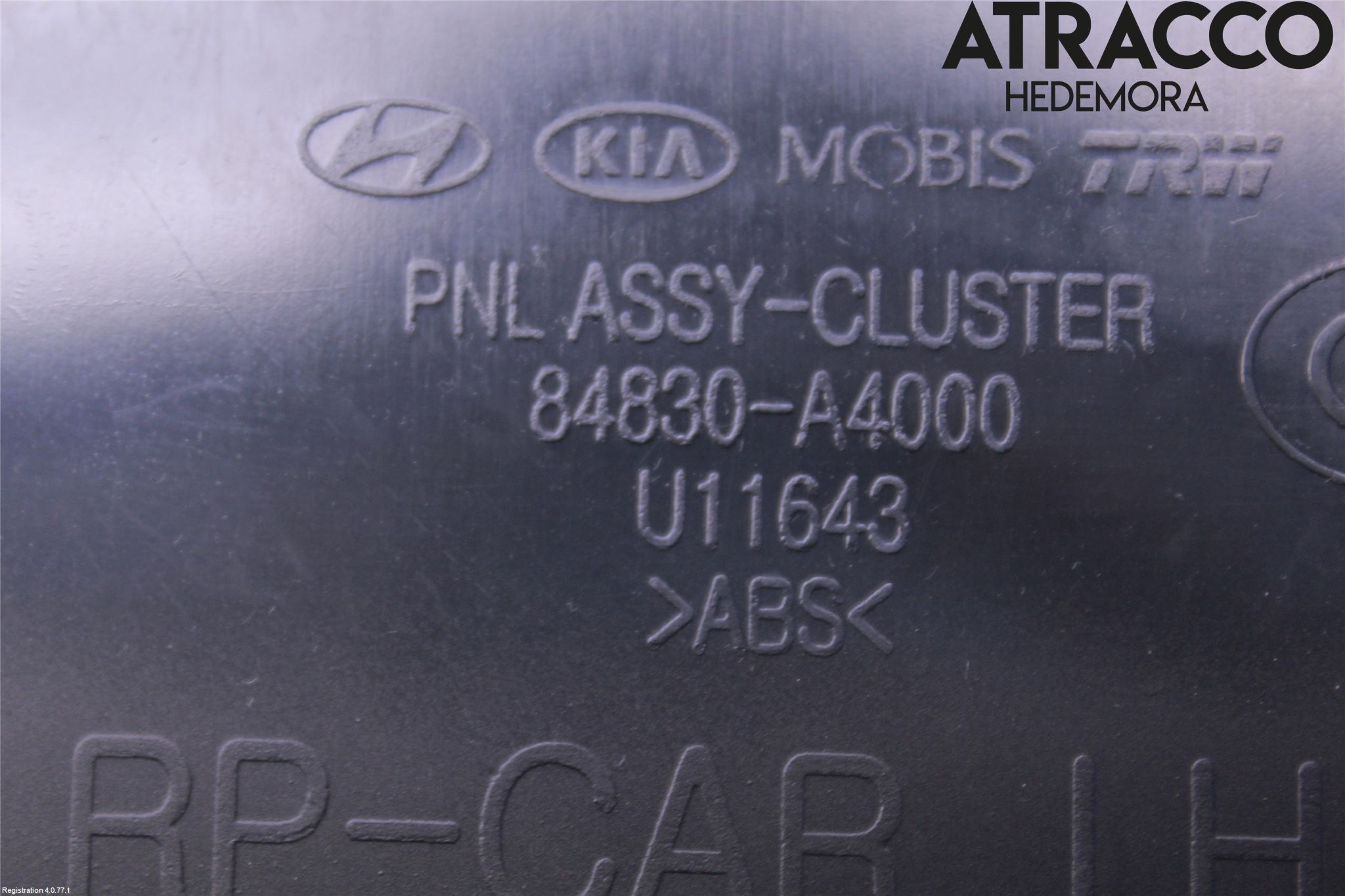 Kia CARENS III 13-19 Instrumentsarg