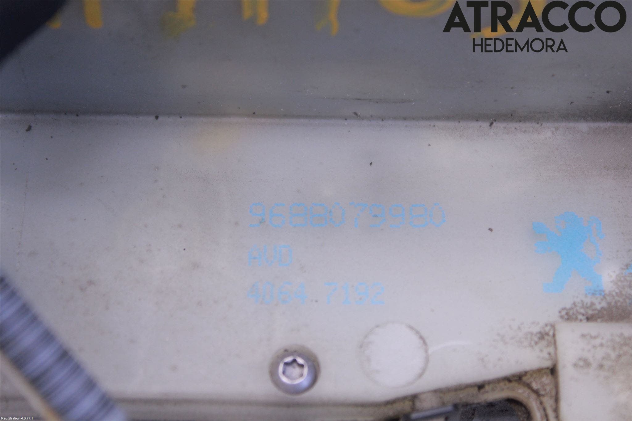 Peugeot 208 12-15 Låskista-Dörrlås