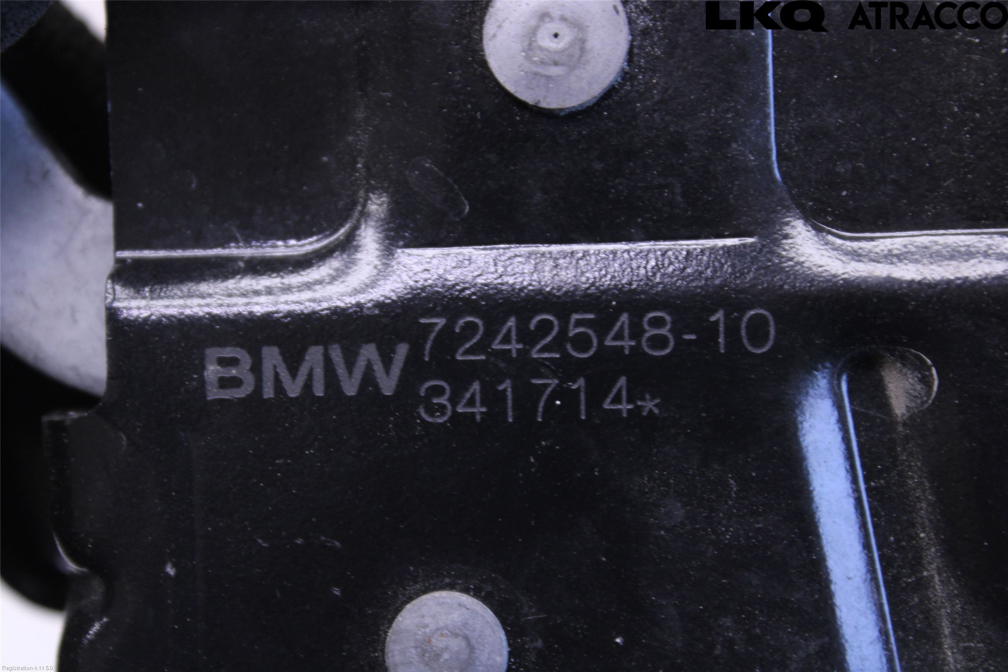 BMW 3 F30/F31/F80 12-19 Huvlås