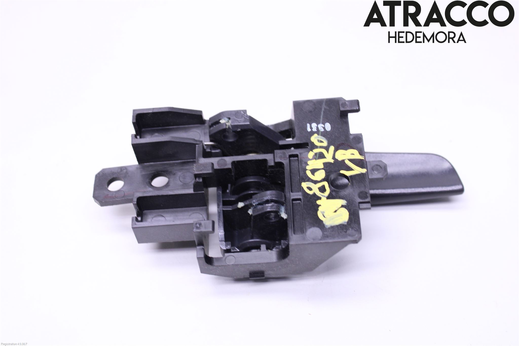 Mitsubishi SPACE STAR 13- Dörrhandtag Inre Vä