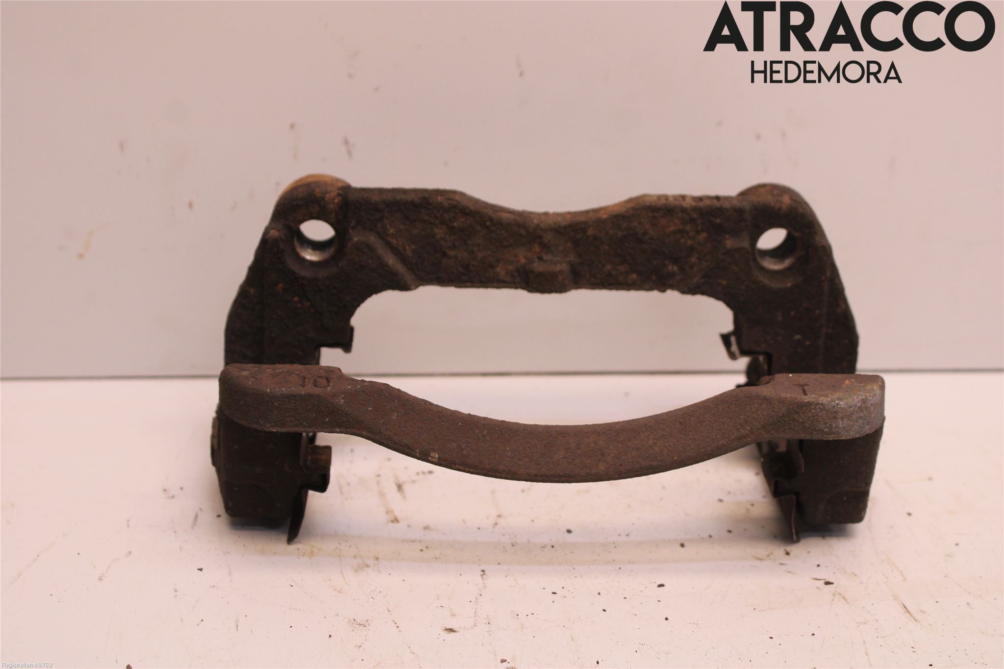 Nissan QASHQAI 10-14 Bromsokshållare