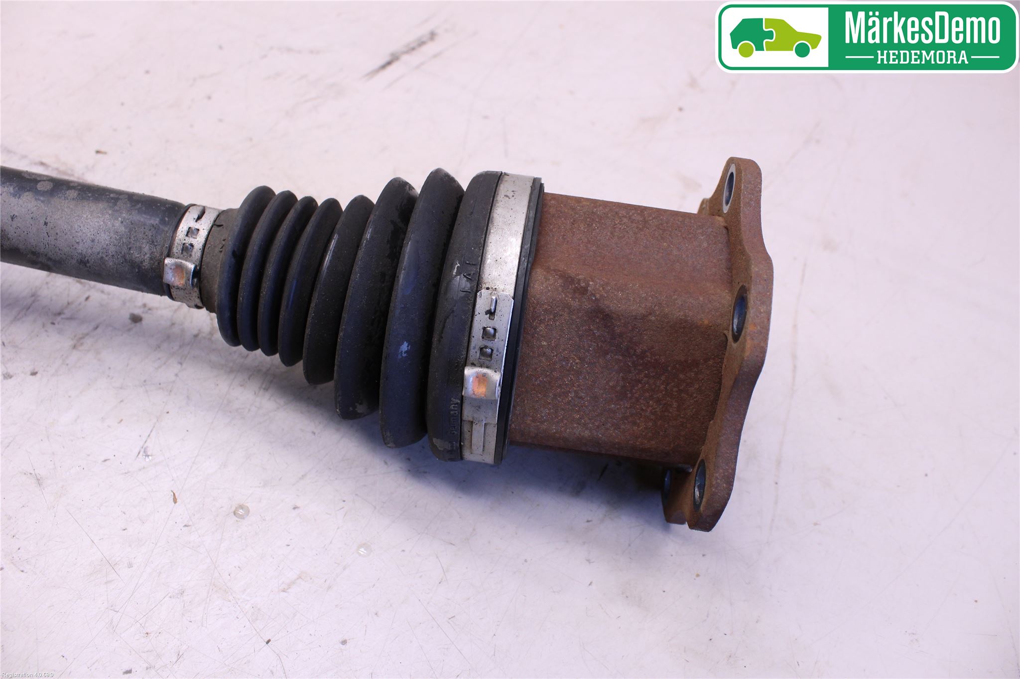 Audi A6 ALLROAD 12-18 Drivaxel Fram Vänster