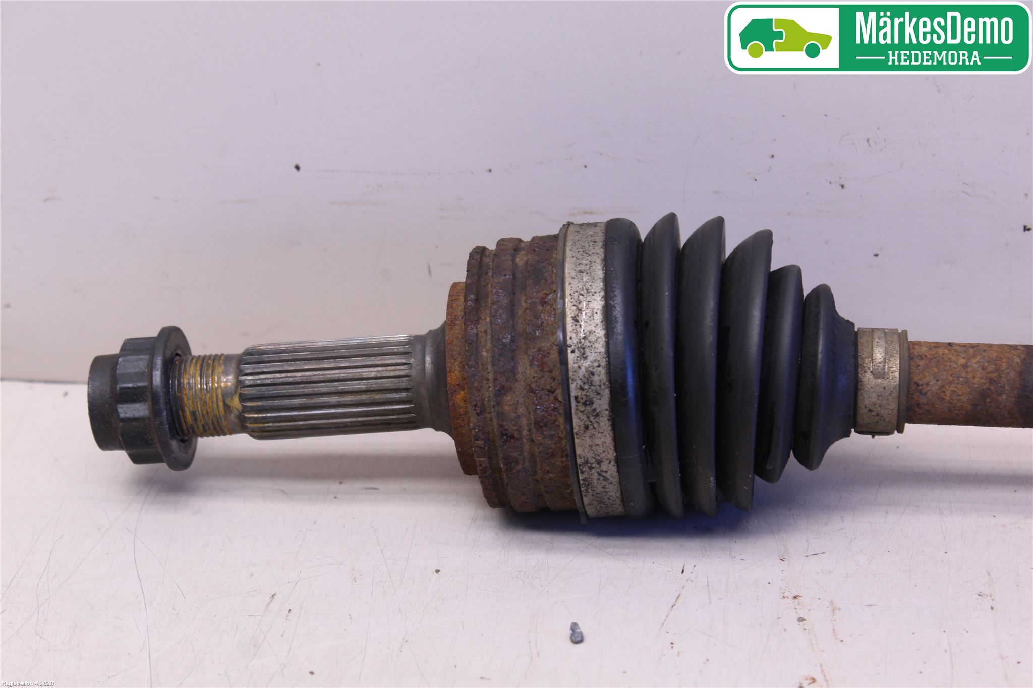 Peugeot 107 Drivaxel Fram Vänster