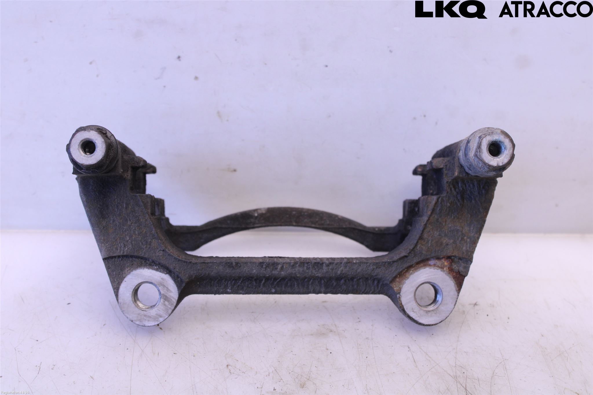 Volkswagen VW TOURAN 16- Bromsokshållare