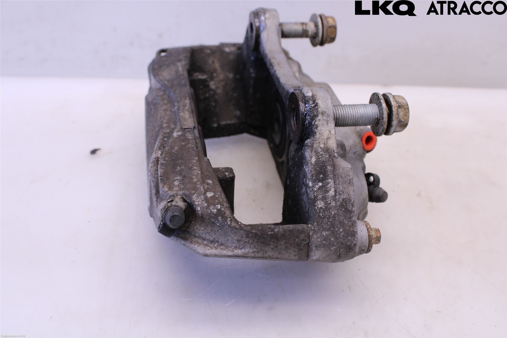 Audi Q5 09-16 Bromsok Fram Vänster