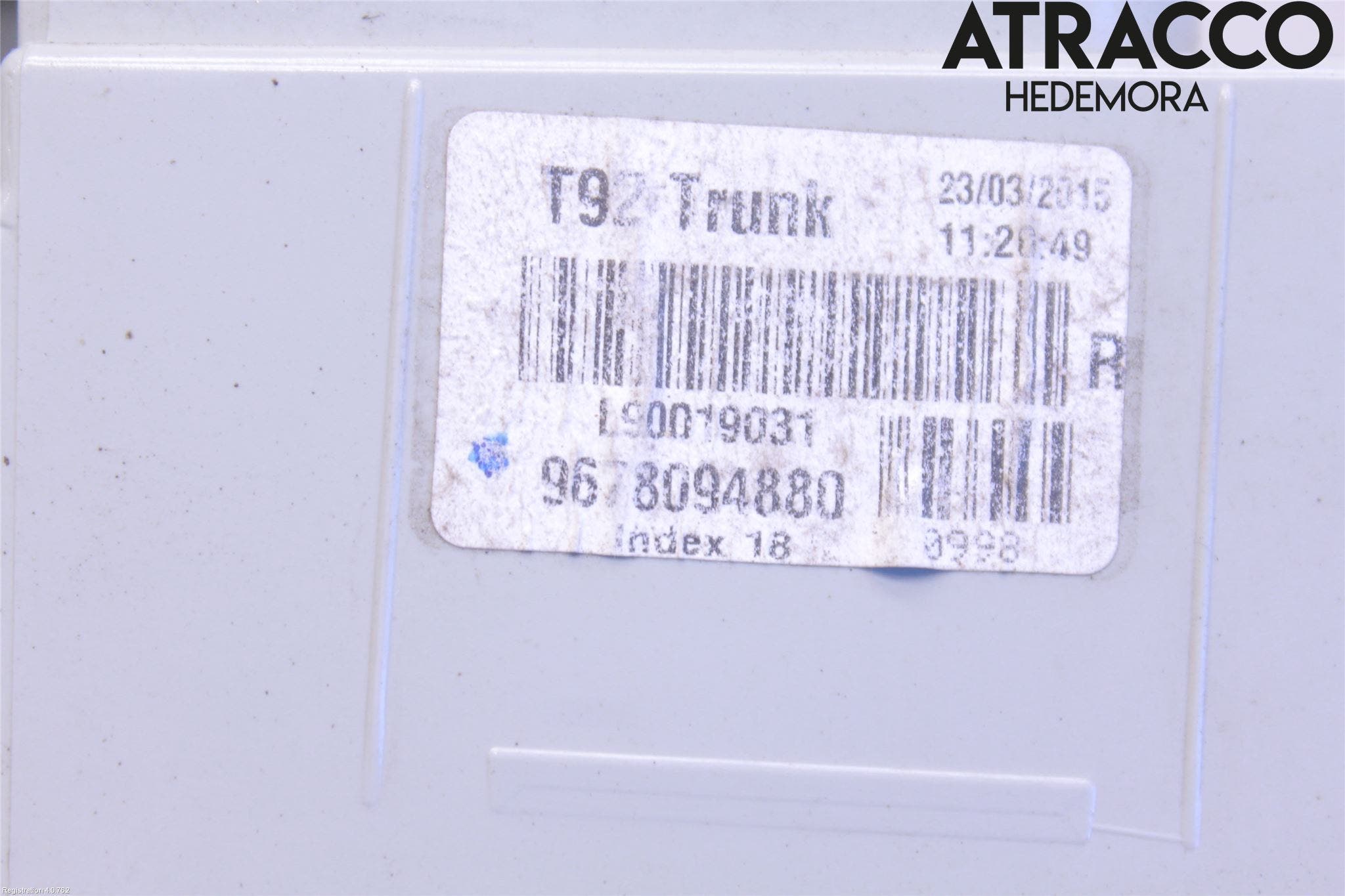 Peugeot 308 14-21 Bakljus Lucka Hö