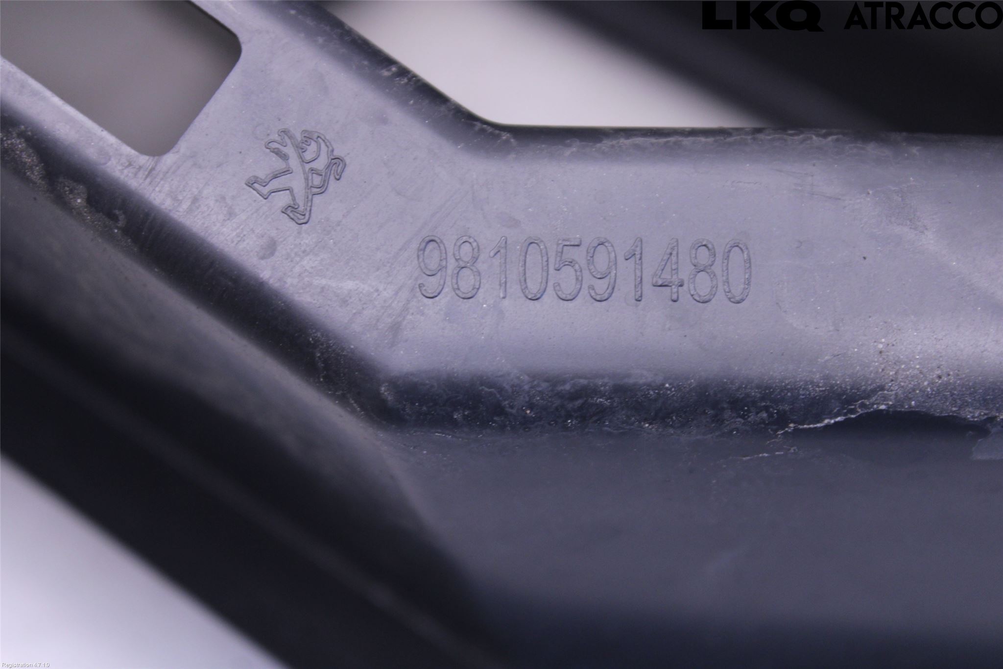 Peugeot 3008 17-24 Stötfångardel Bak Hö