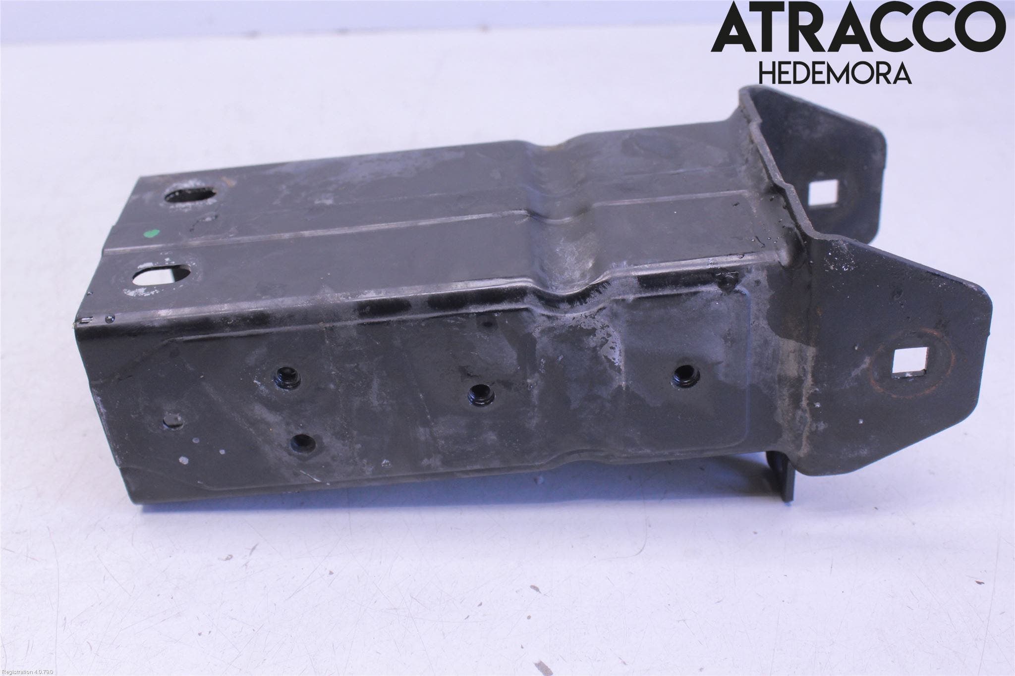 Mercedes-Benz MB S-KLASS (W220) 99-05 Stötfångarbärjärn Fram