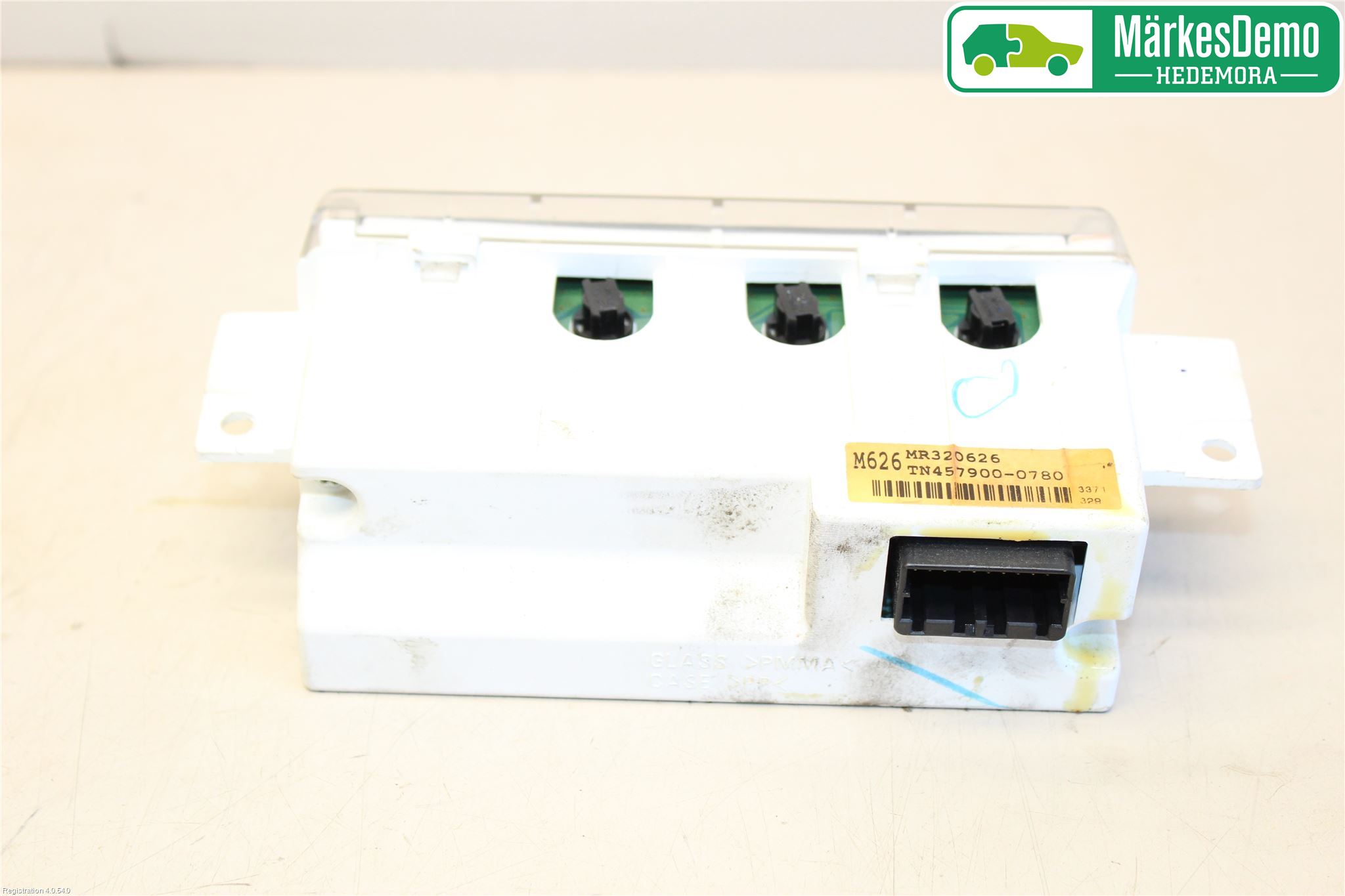 Mitsubishi ECLIPS Instrument Klocka