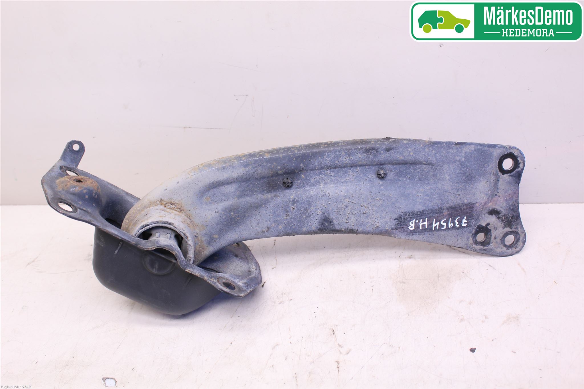 Volkswagen VW TIGUAN 07-16 Bärarm Bak Höger