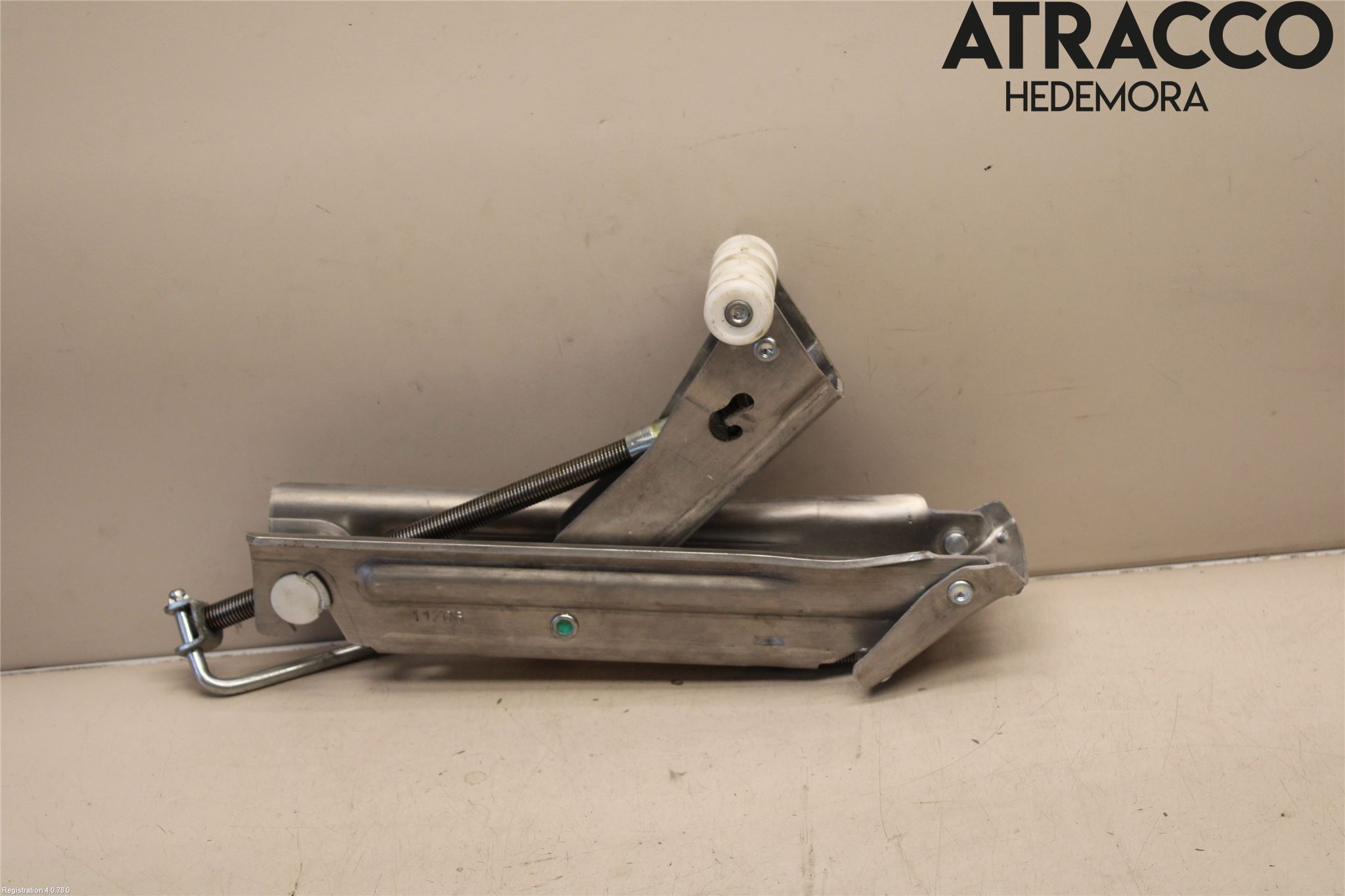 Audi A6/S6     05-11 Domkraft