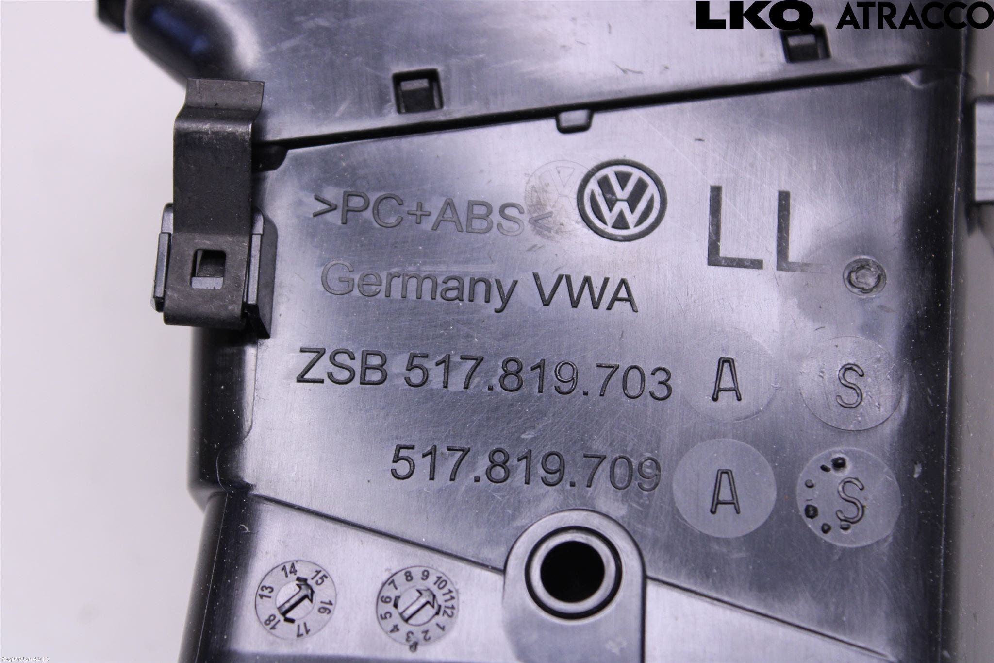 Volkswagen VW GOLF SPORTSVAN 15-20 Defrosterkanal-Munstycke