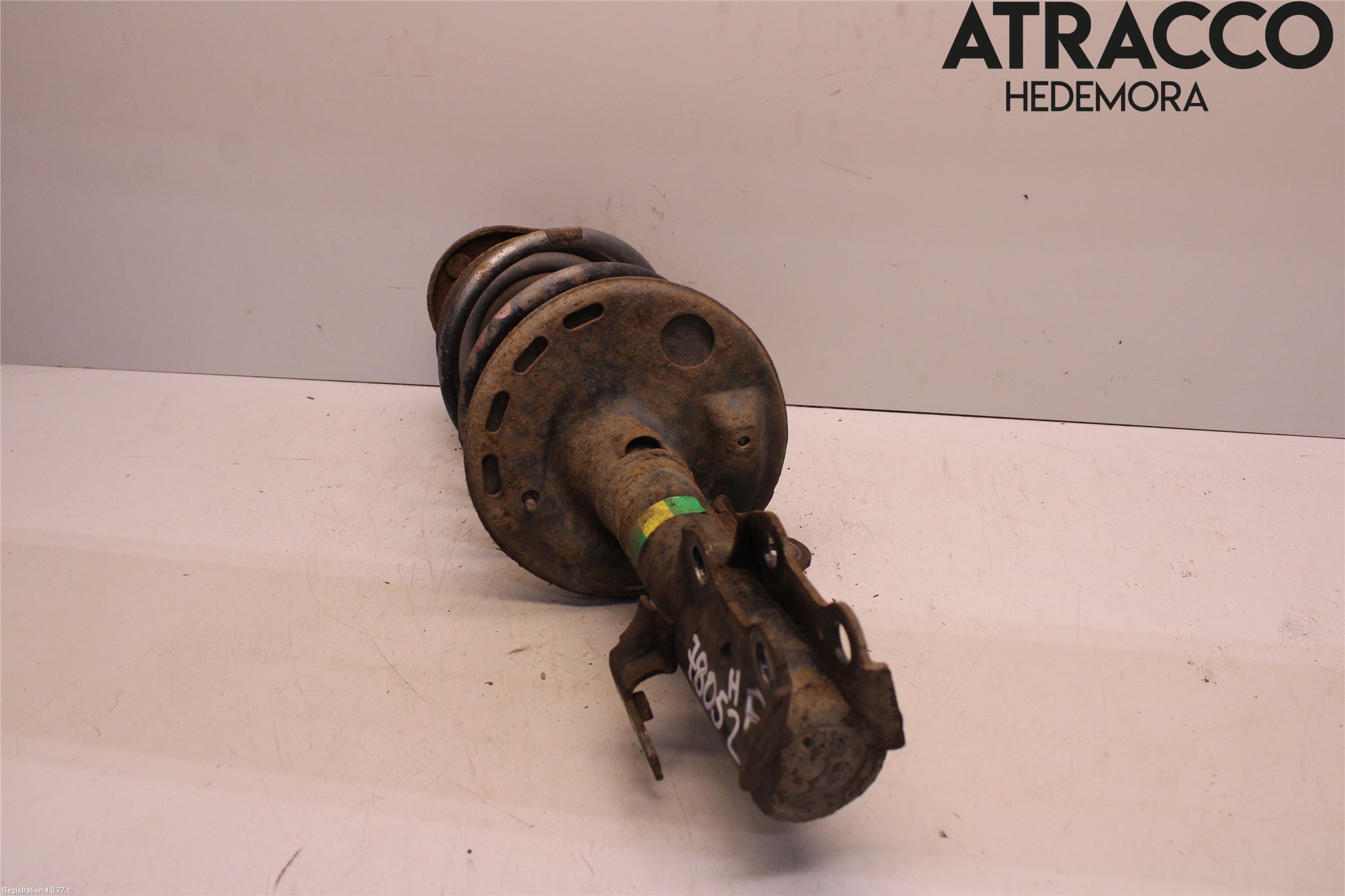 Toyota AURIS 10-12 Fjäderben Fram Höger