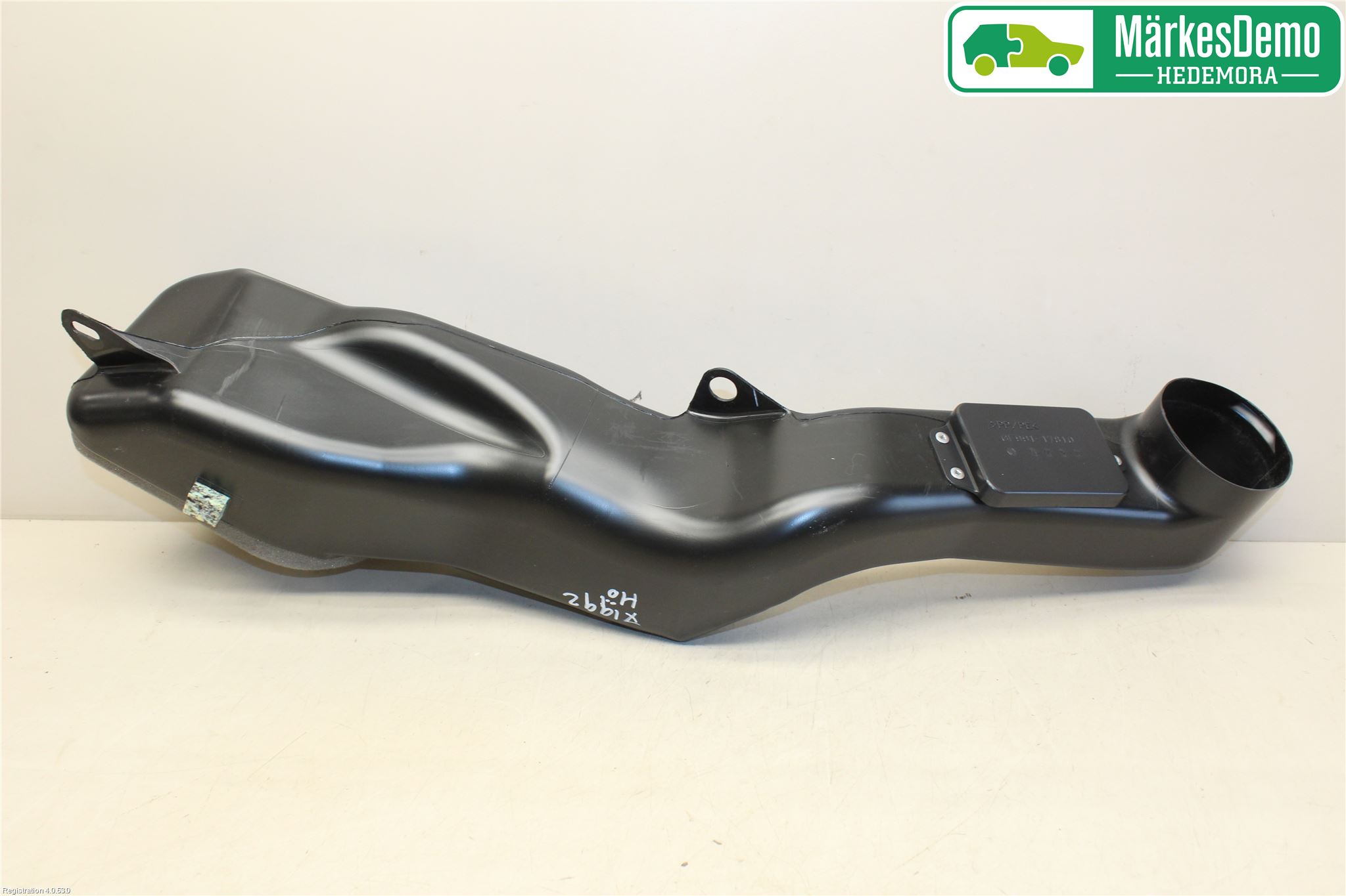 Toyota RAV4 13-18 Deflektor Plåt-Plast Kylning