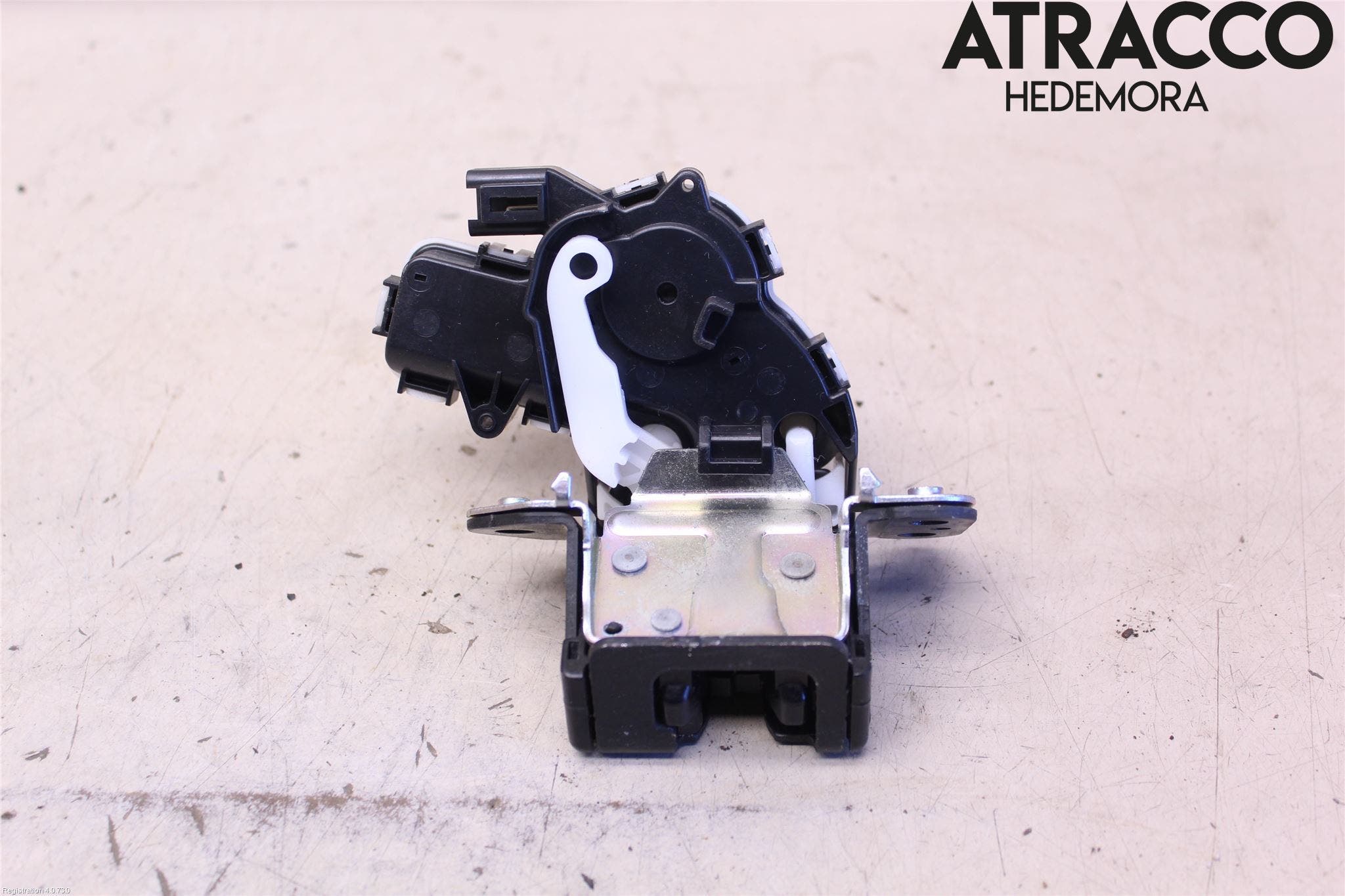 Mazda 3 II 09-13 Låskista Baklucka