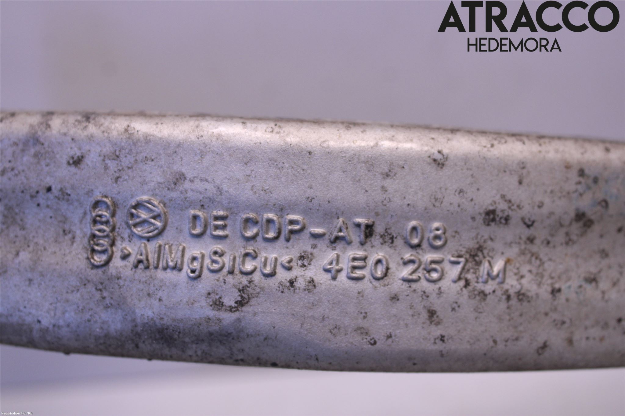 Volkswagen VW PHAETON Styrspindel Lagerhus Vä