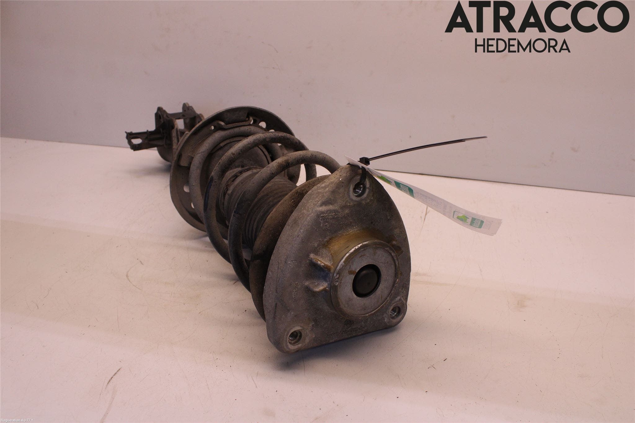 Mercedes-Benz MB CLA-KLASS (C117/X117) 13-19 Fjäderben Fram Vänster