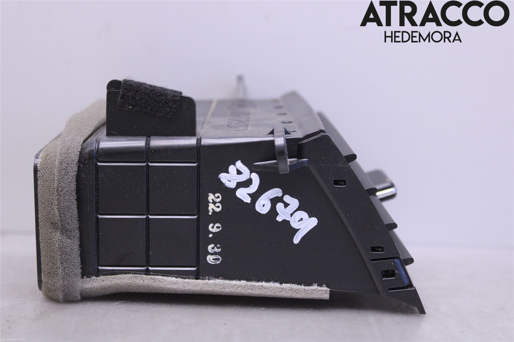 Mazda CX-9 Defrosterkanal-Munstycke