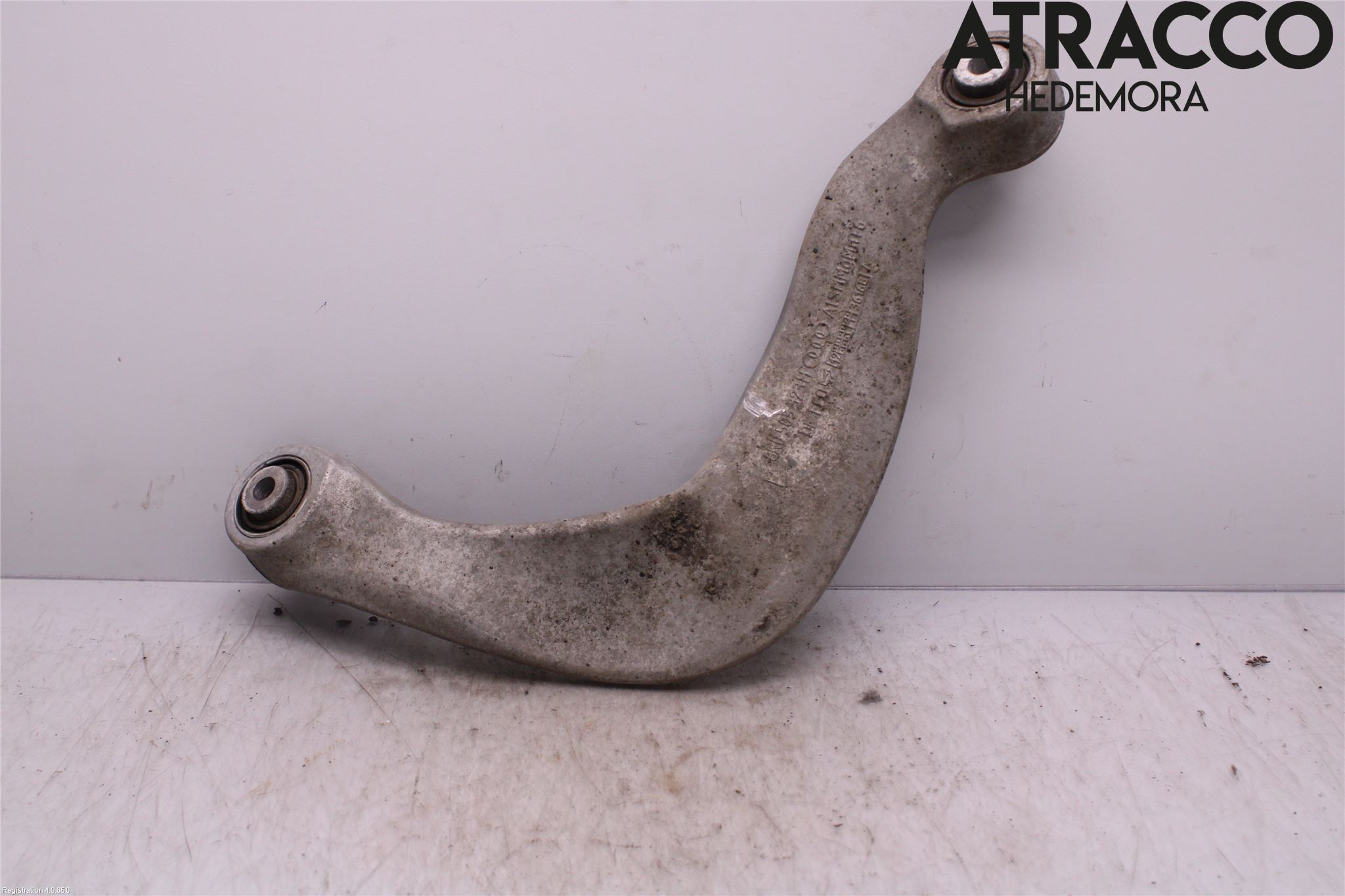 Audi A4 12-15 Bärarm Bak Övre Vänster