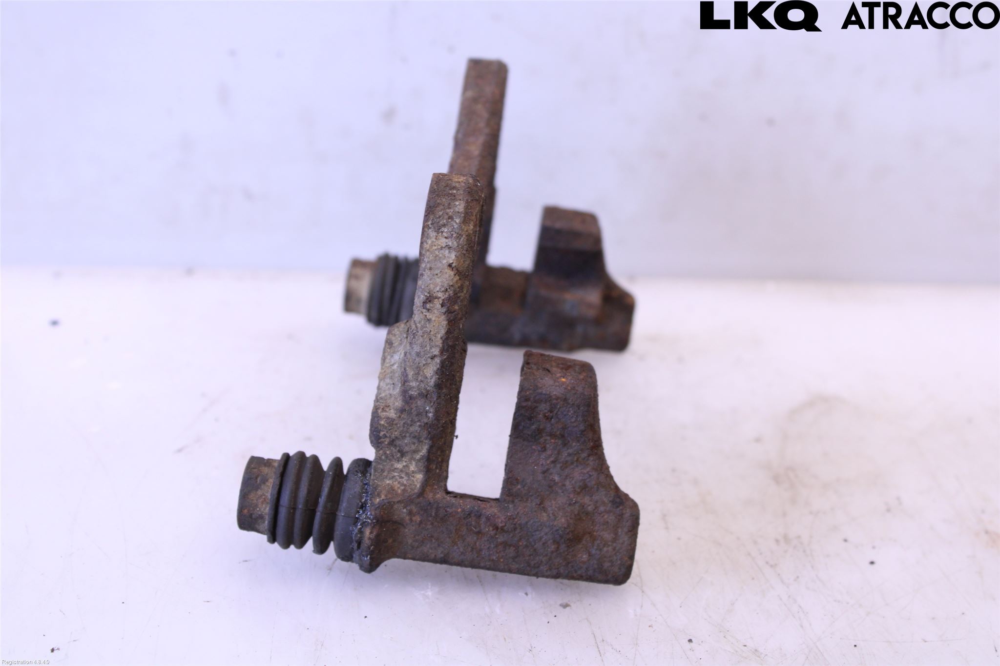 Audi 80/S2 92-95 Bromsokshållare