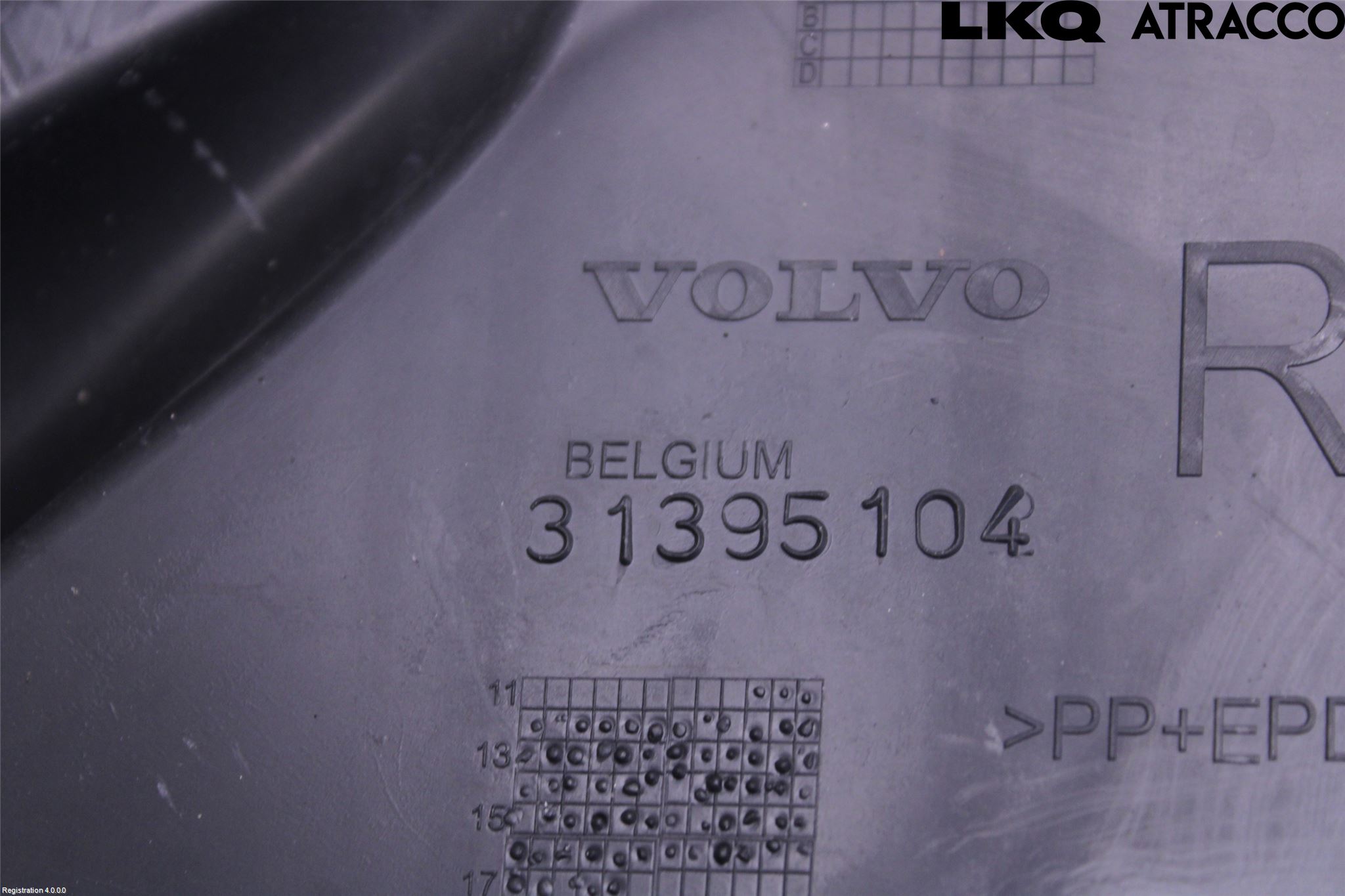 Volvo V40 12-19 Stötfångarfäste Bak Hö