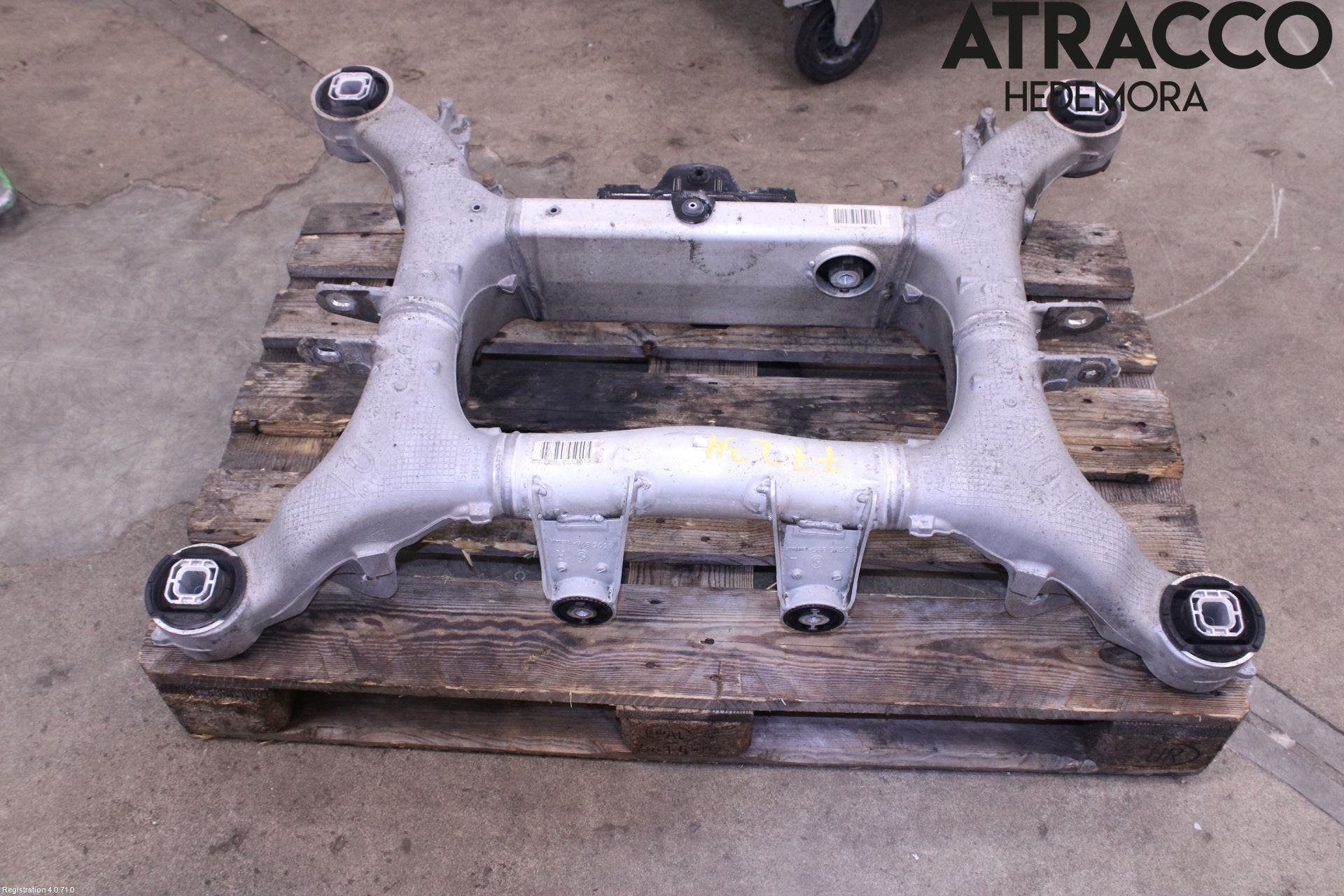 BMW 7 F01/02/03/04 09-15 Bakaxelbalk