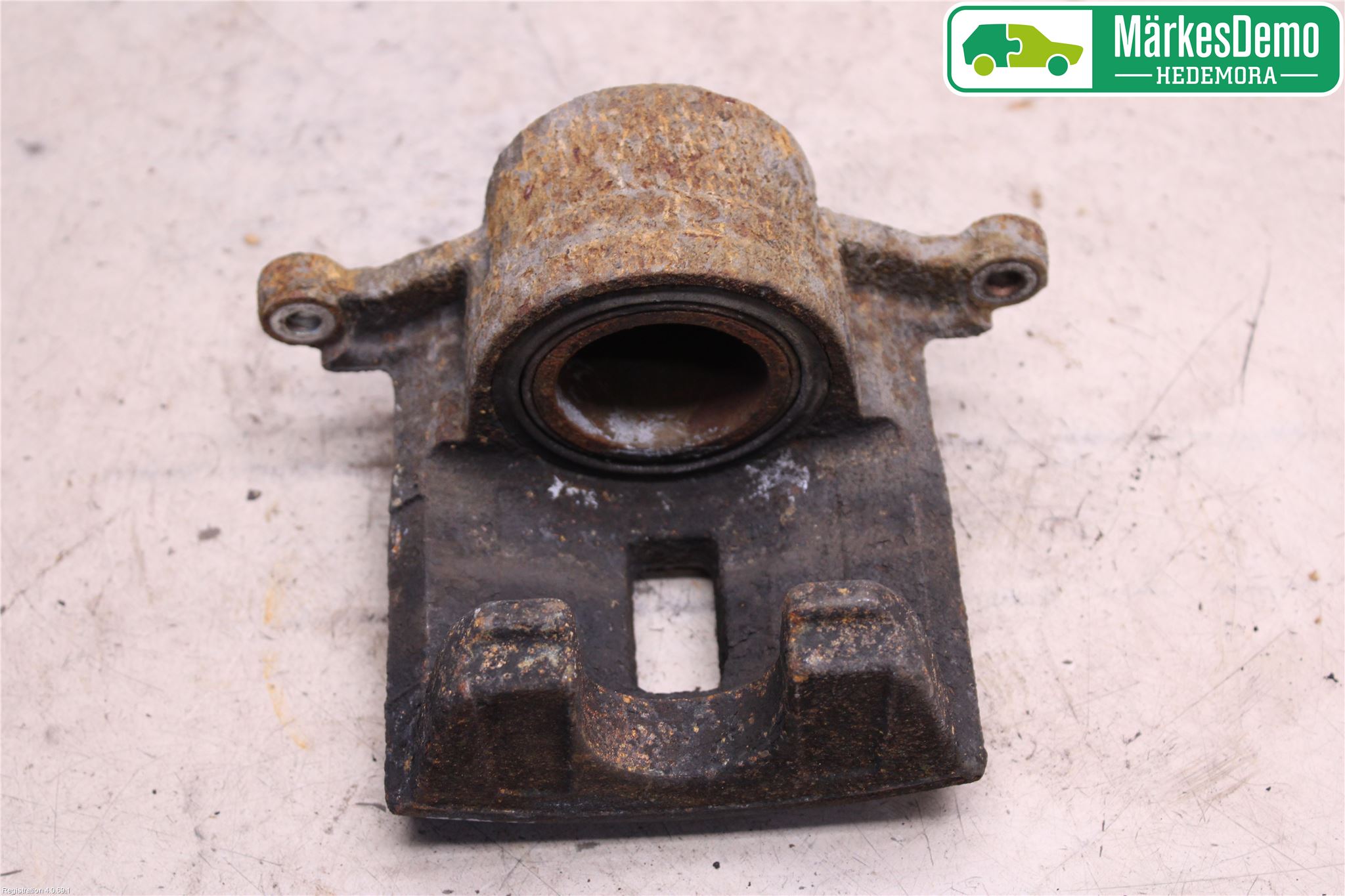 Lexus RX XU30 03-09 Bromsok Fram Vänster