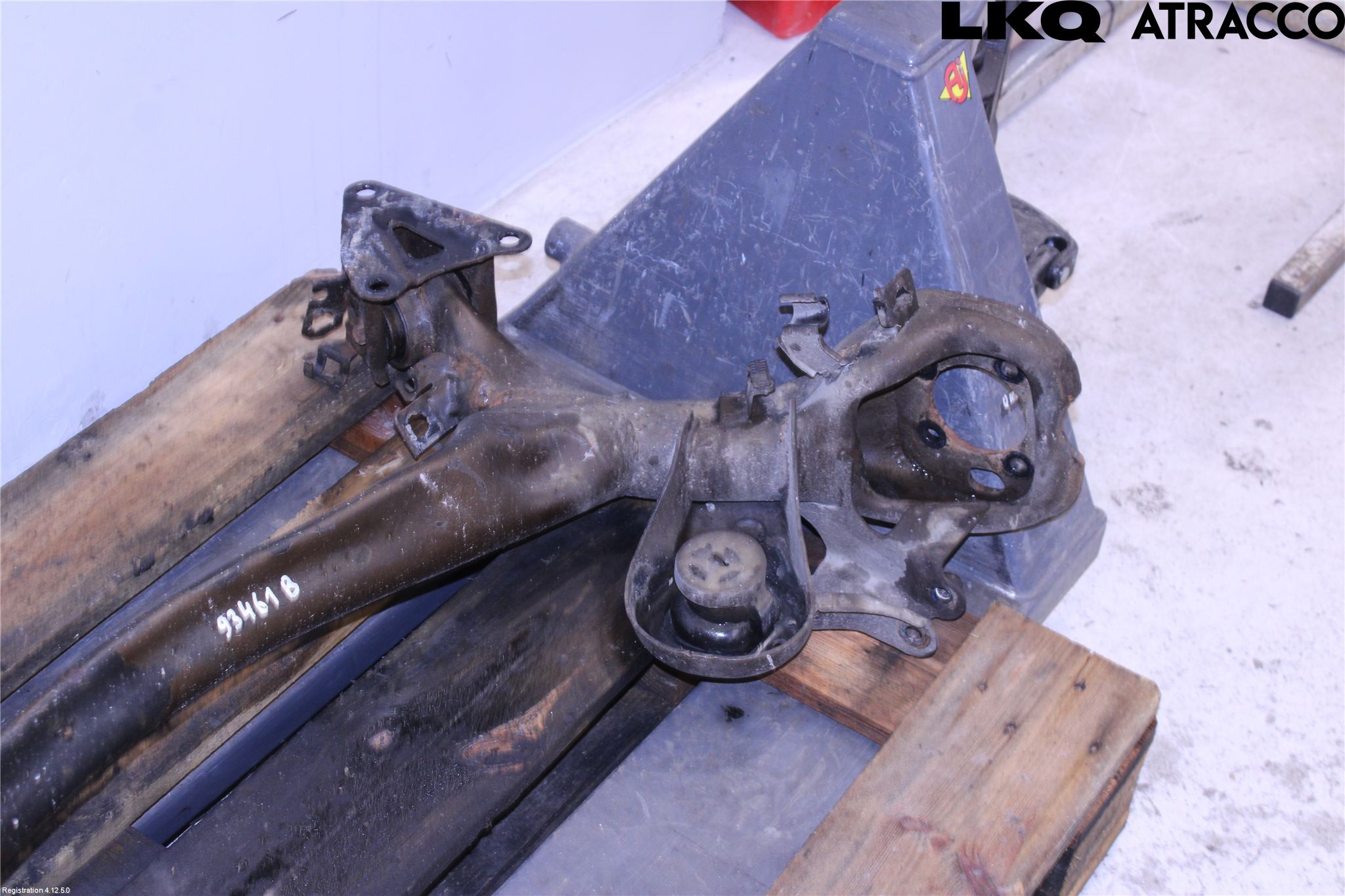 Fiat PANDA 12- Bakaxelbalk