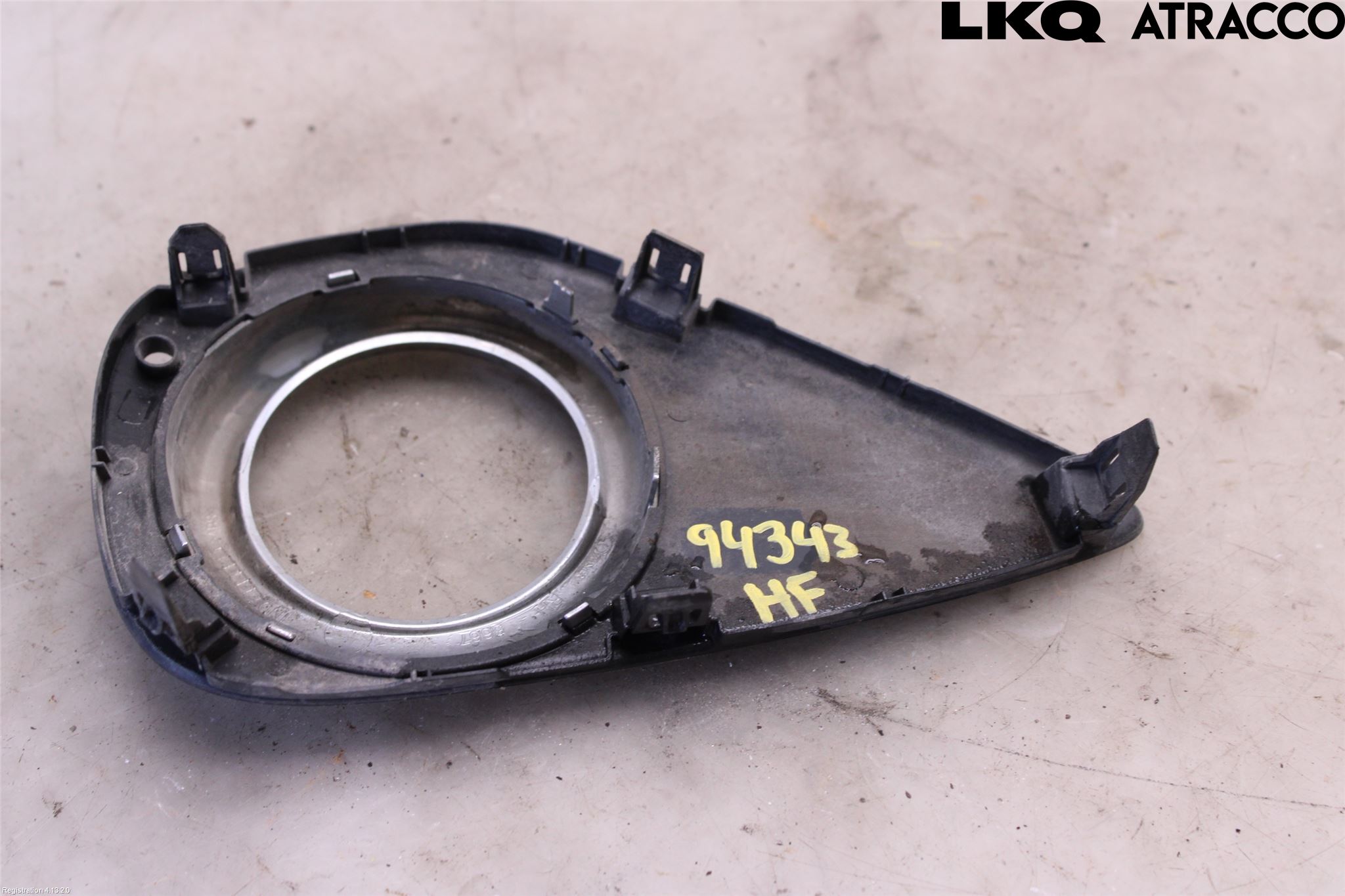 Toyota YARIS XP130 15-20 Dimljussarg Fram
