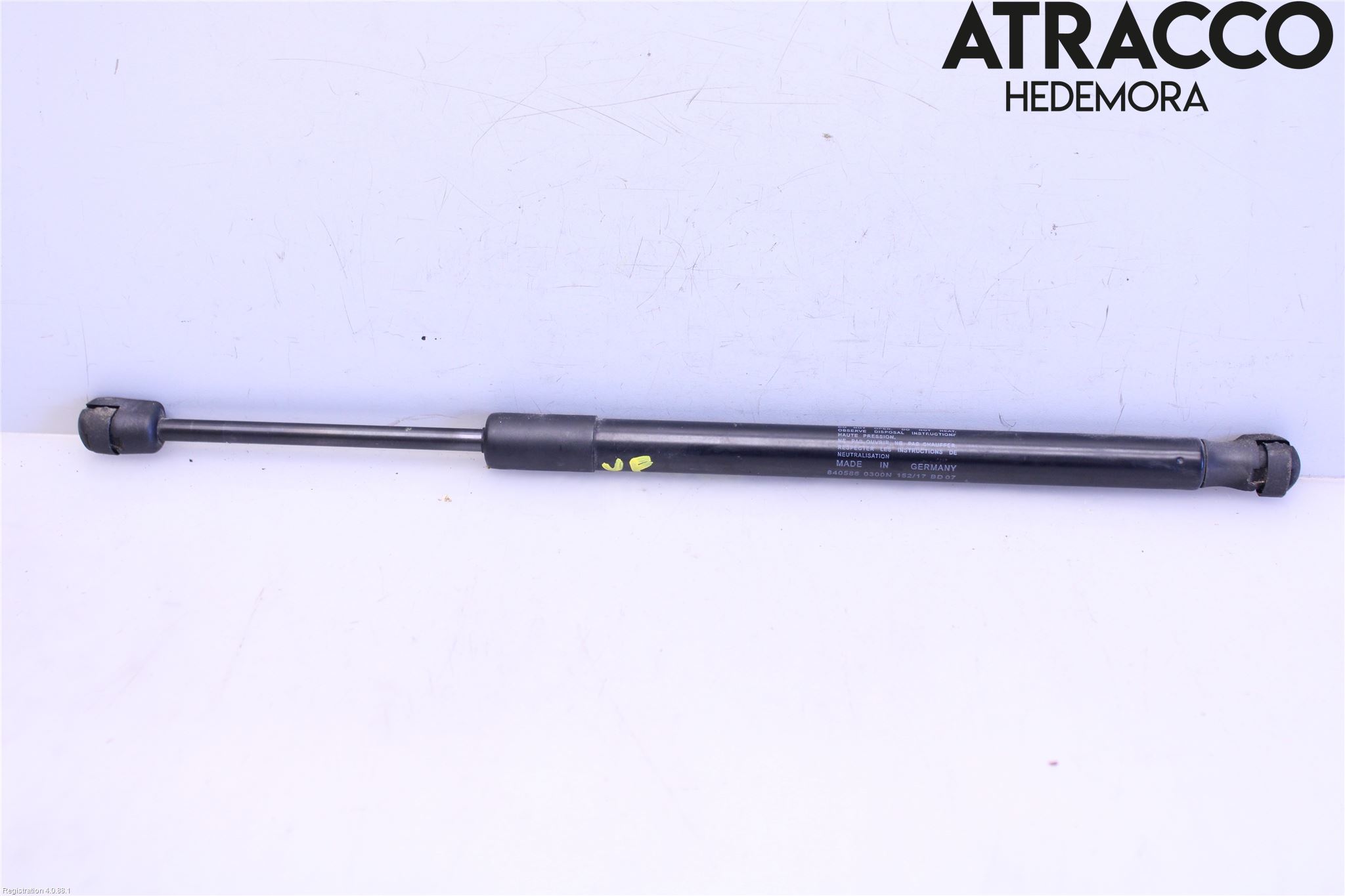 Volvo S90 17->> Gasfjäder Motorhuv