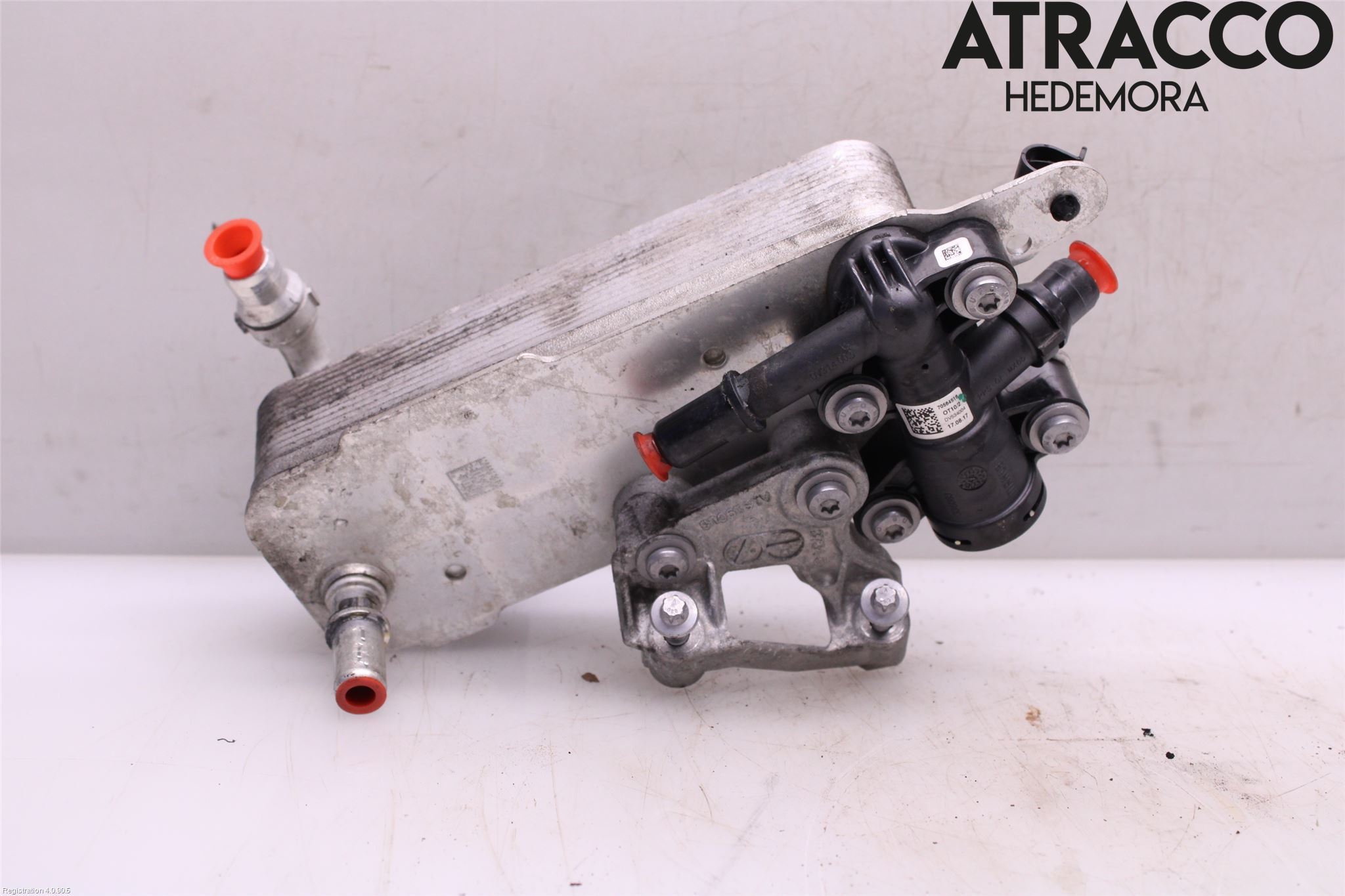 BMW 5 G30/G31/F90 17-23 Oljekylare Automat