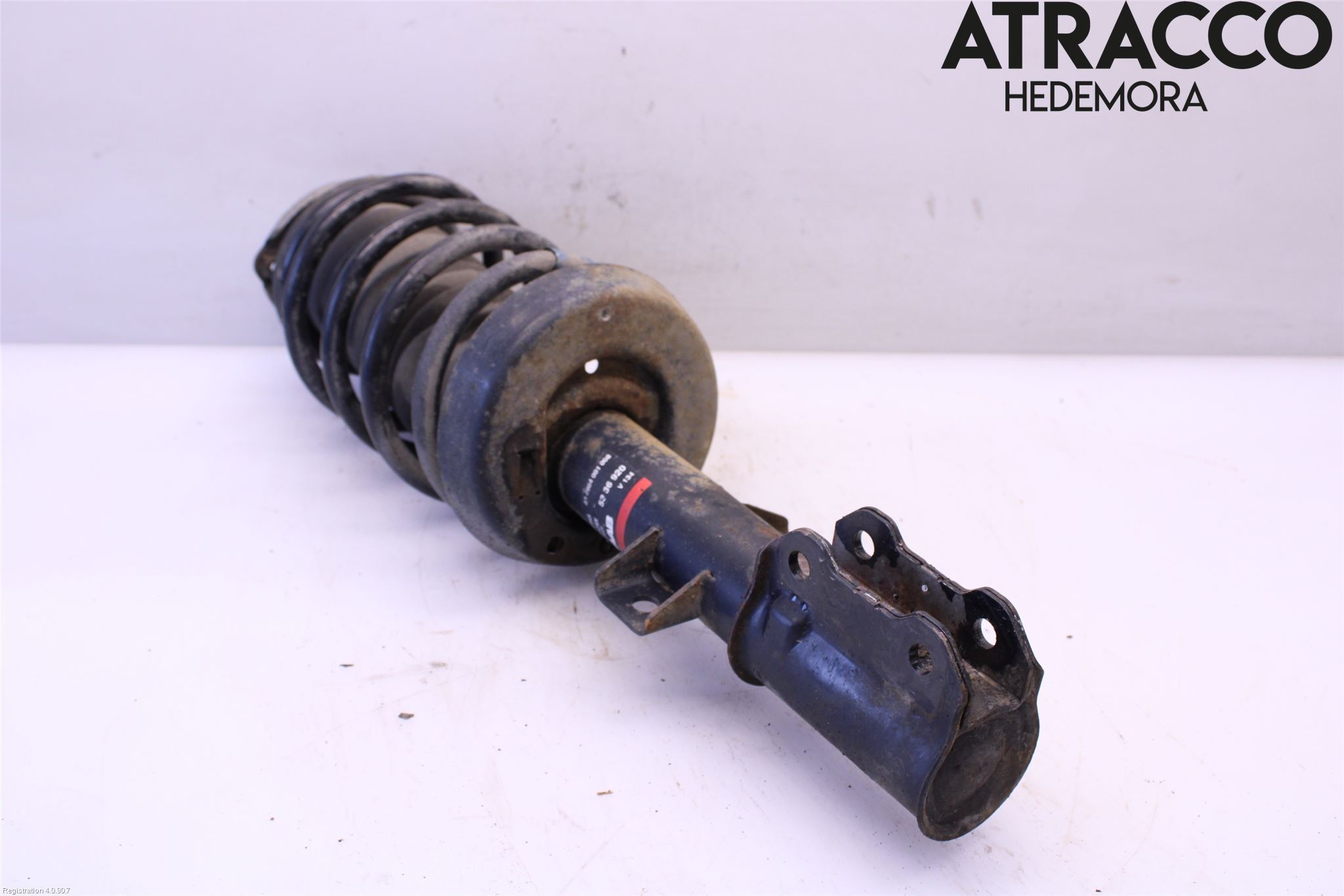 Saab 9-5 -05 Fjäderben Fram Vänster