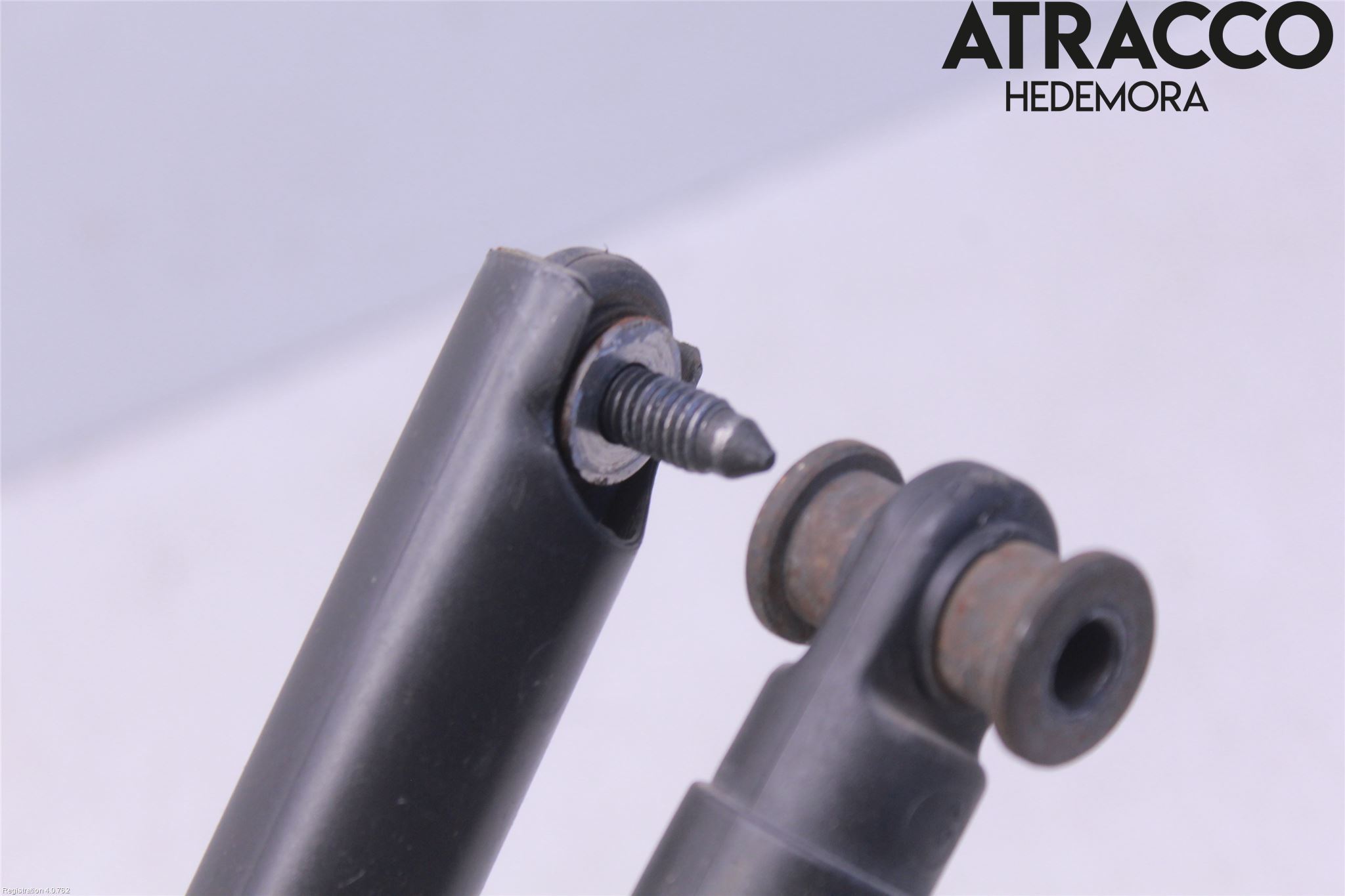 BMW X5 E53     99-06 Gasfjäder Baklucka