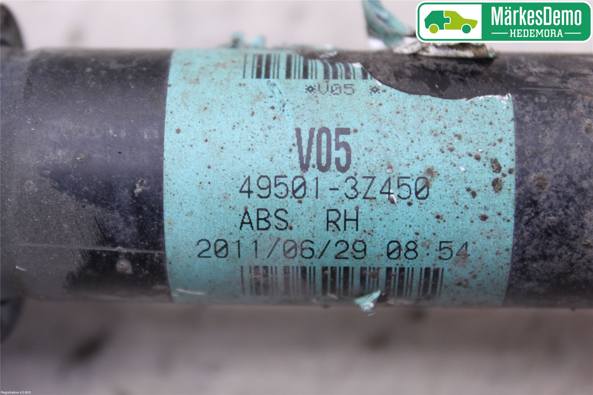 Hyundai i40 08-15 Drivaxel Fram Höger