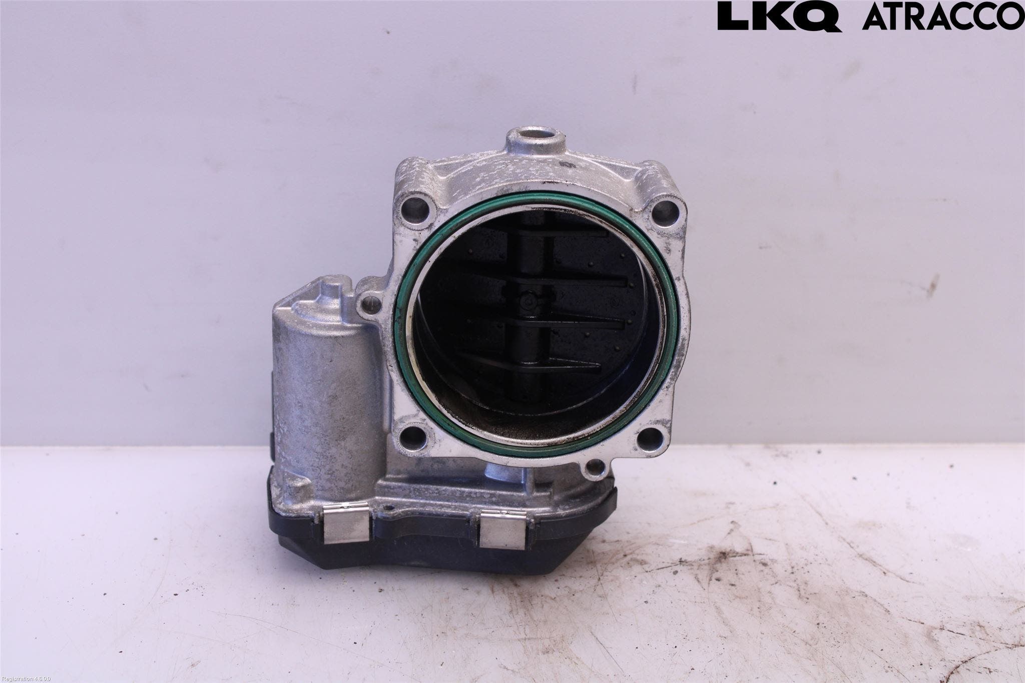 BMW 5 E60/61 Sed/Tou 02-10 Injspjällhus