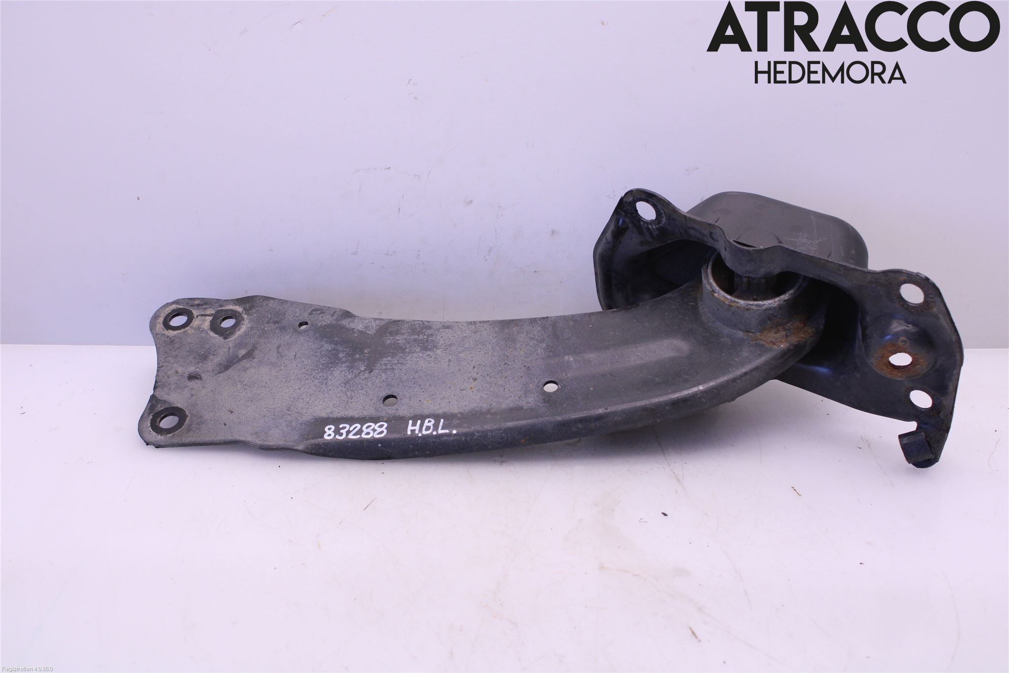 Audi Q3 8U 12-18 Bärarm Bak Höger