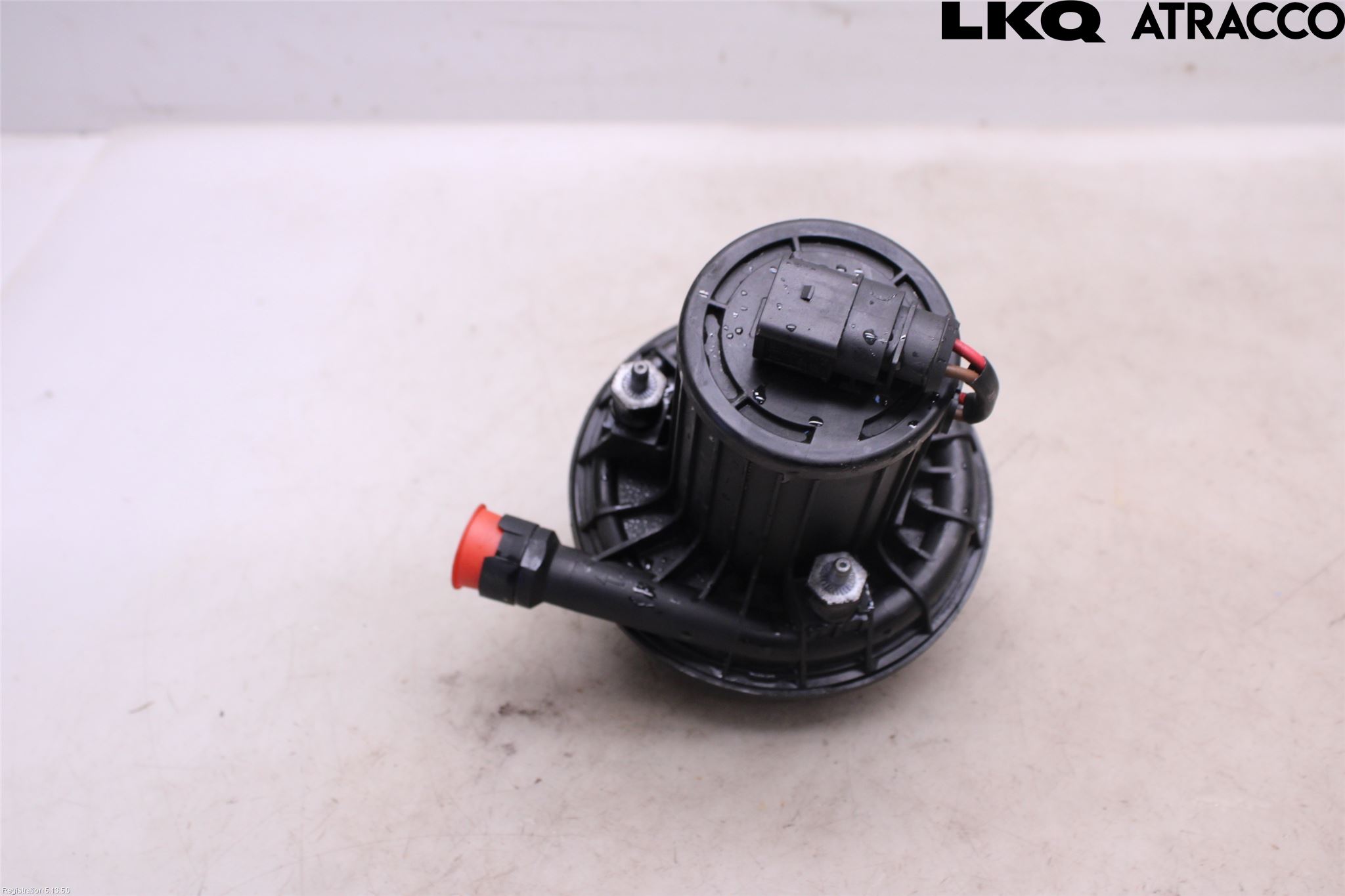 Volkswagen VW GOLF VI 09-13 Luftpump-Avgasrening