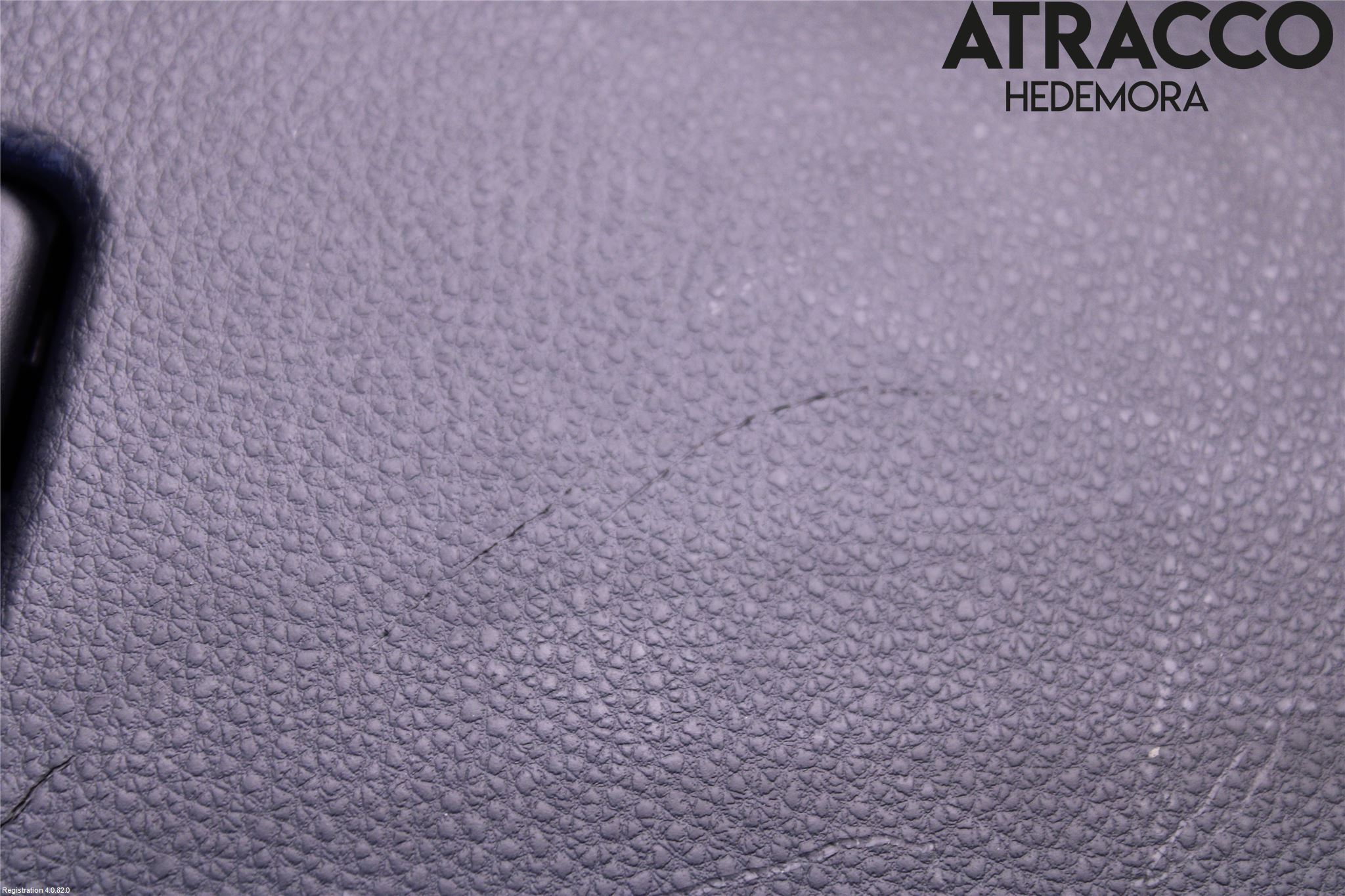 Toyota RAV4 19- Handskfack