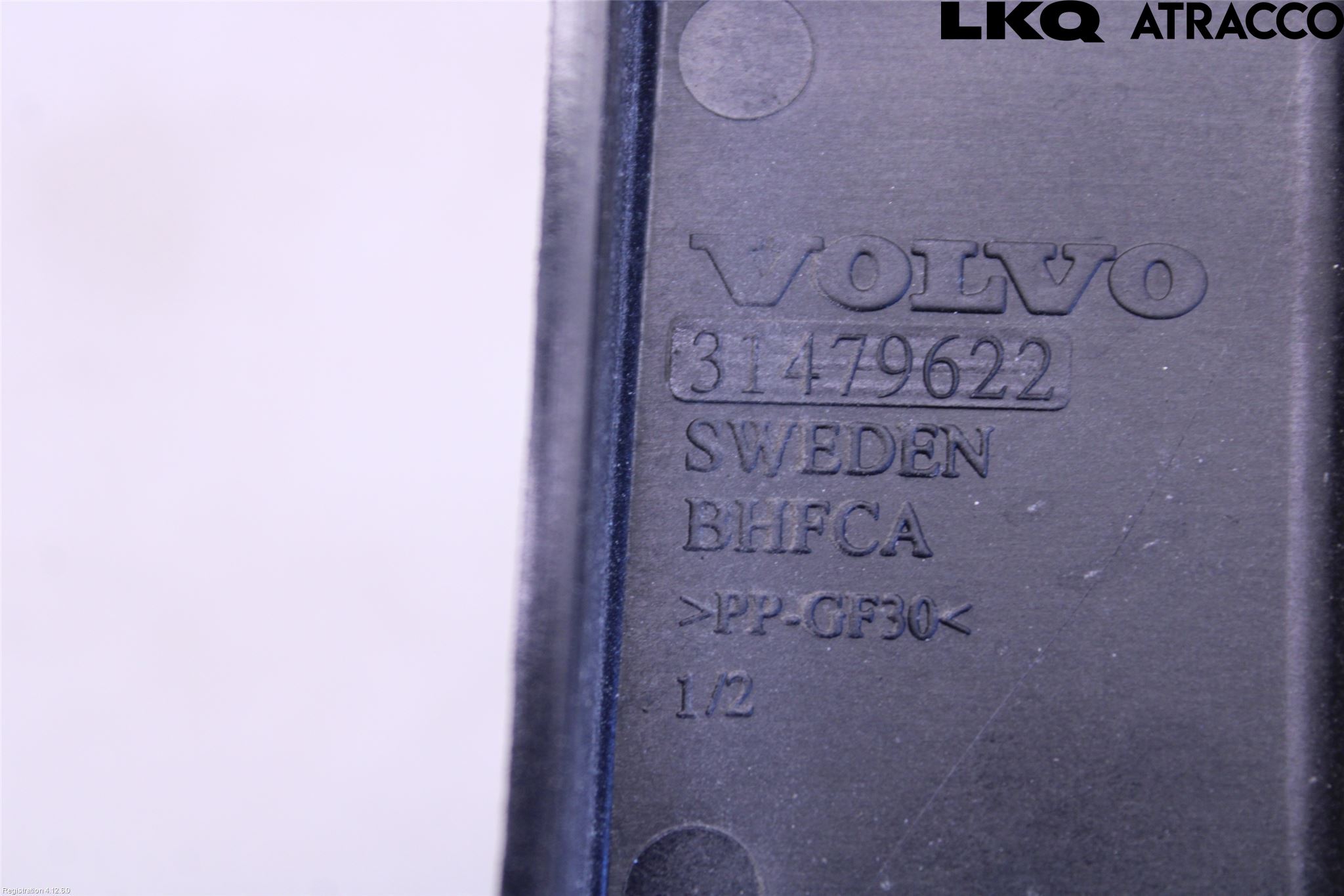 Volvo V90 CROSS COUNTRY 17->> Batterilåda-Fäste-Hållare