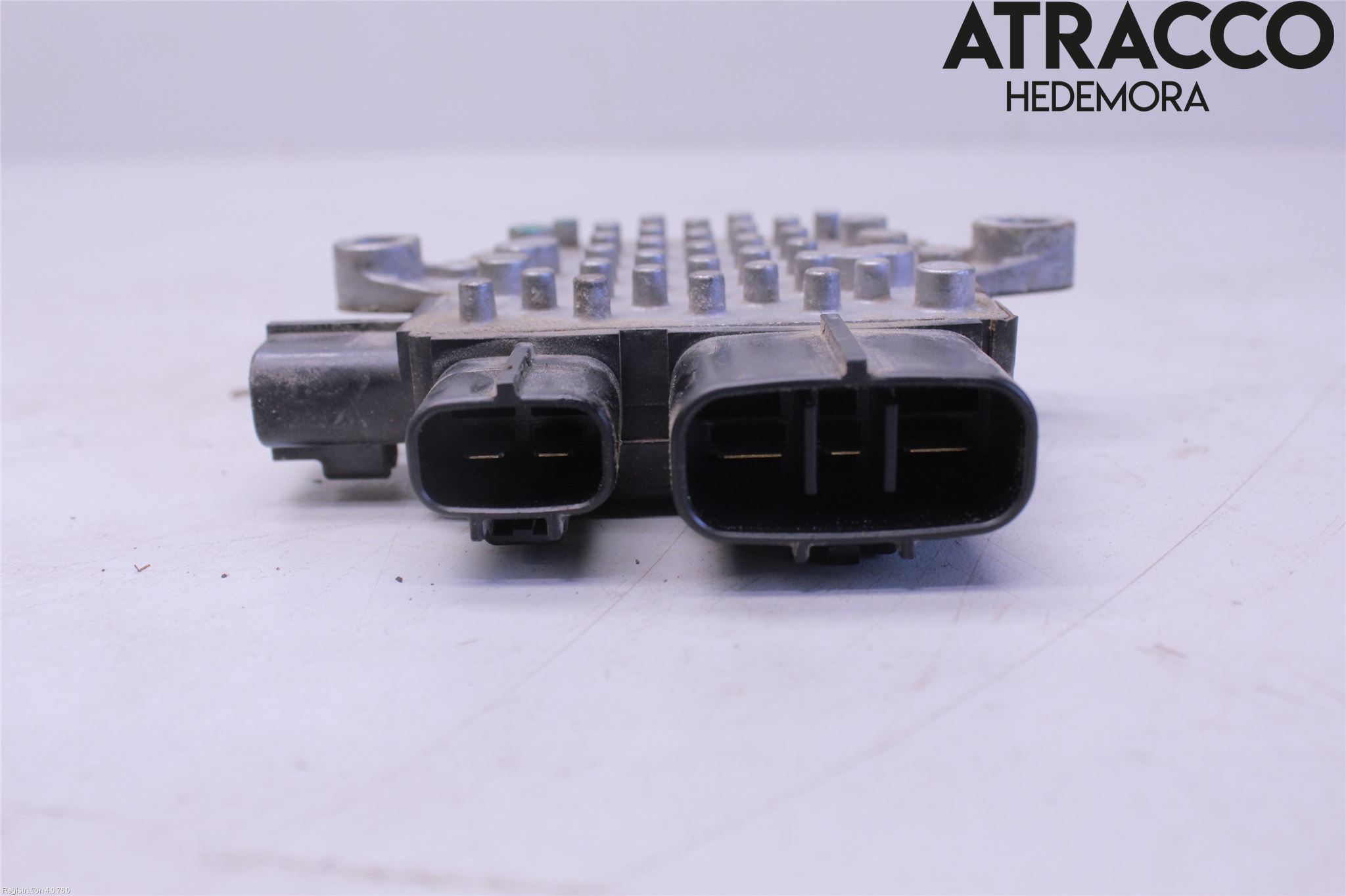 Nissan JUKE 10-14 Relä Kylfläkt