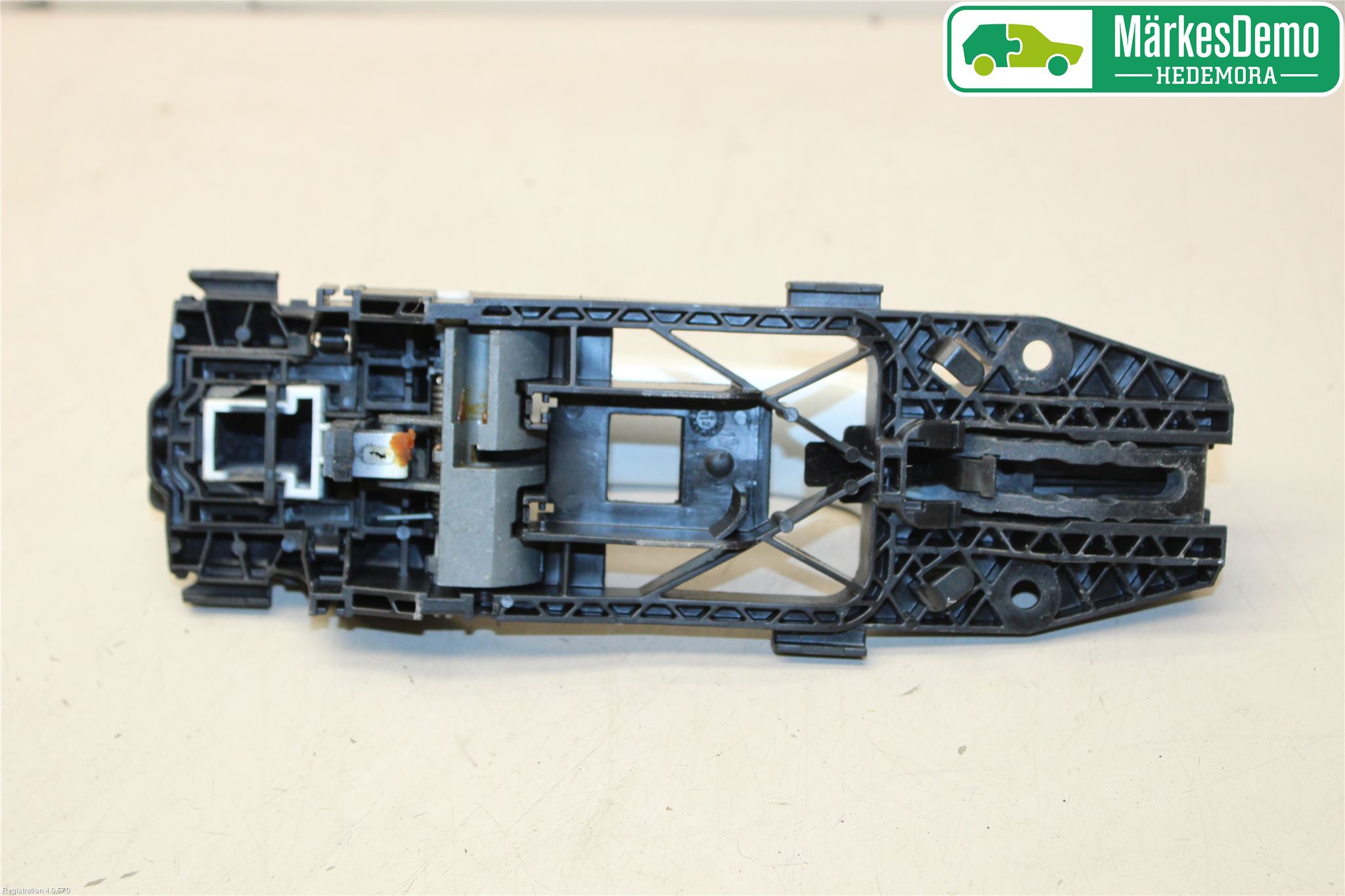 Volkswagen VW TOUAREG 7P 11-18 Dörrhandtag Yttre Hö