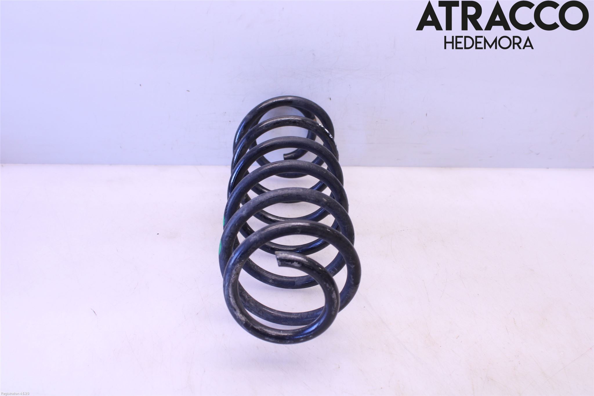 Toyota YARIS CROSS XP21 21- Fjäder Bak