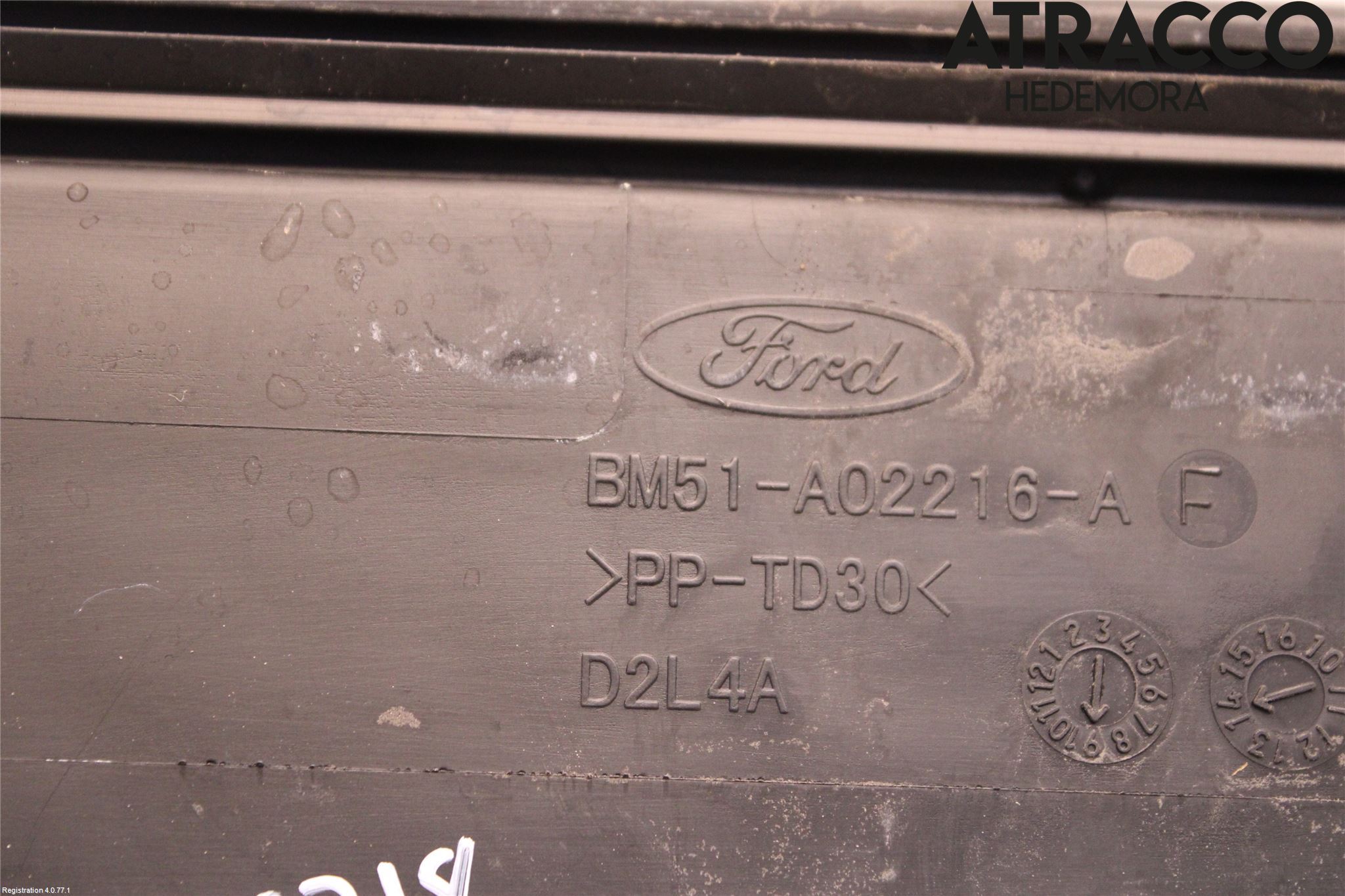 Ford FOCUS 15-18 Torpedplåt-Torpedplast